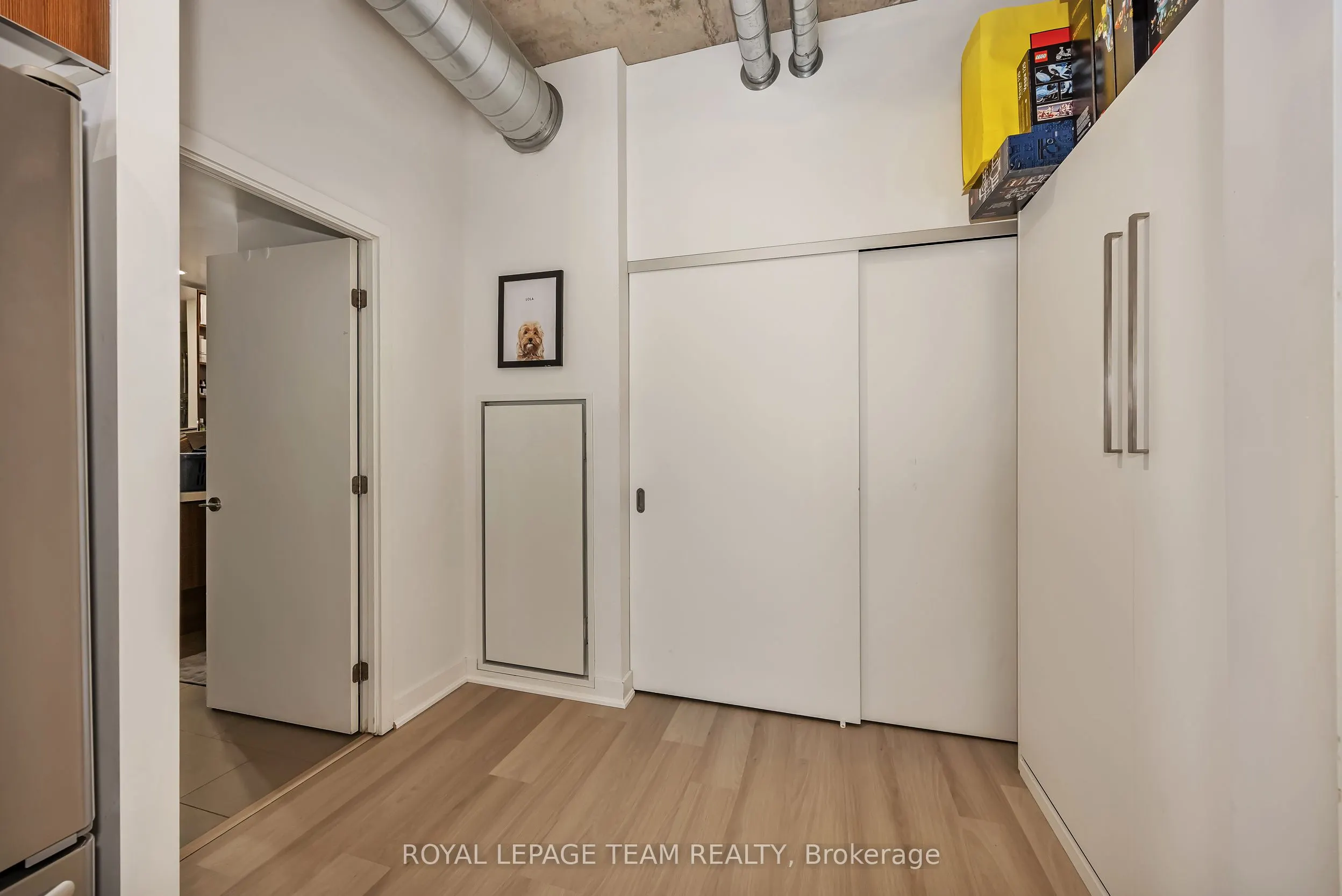 360 Mcleod Street #905