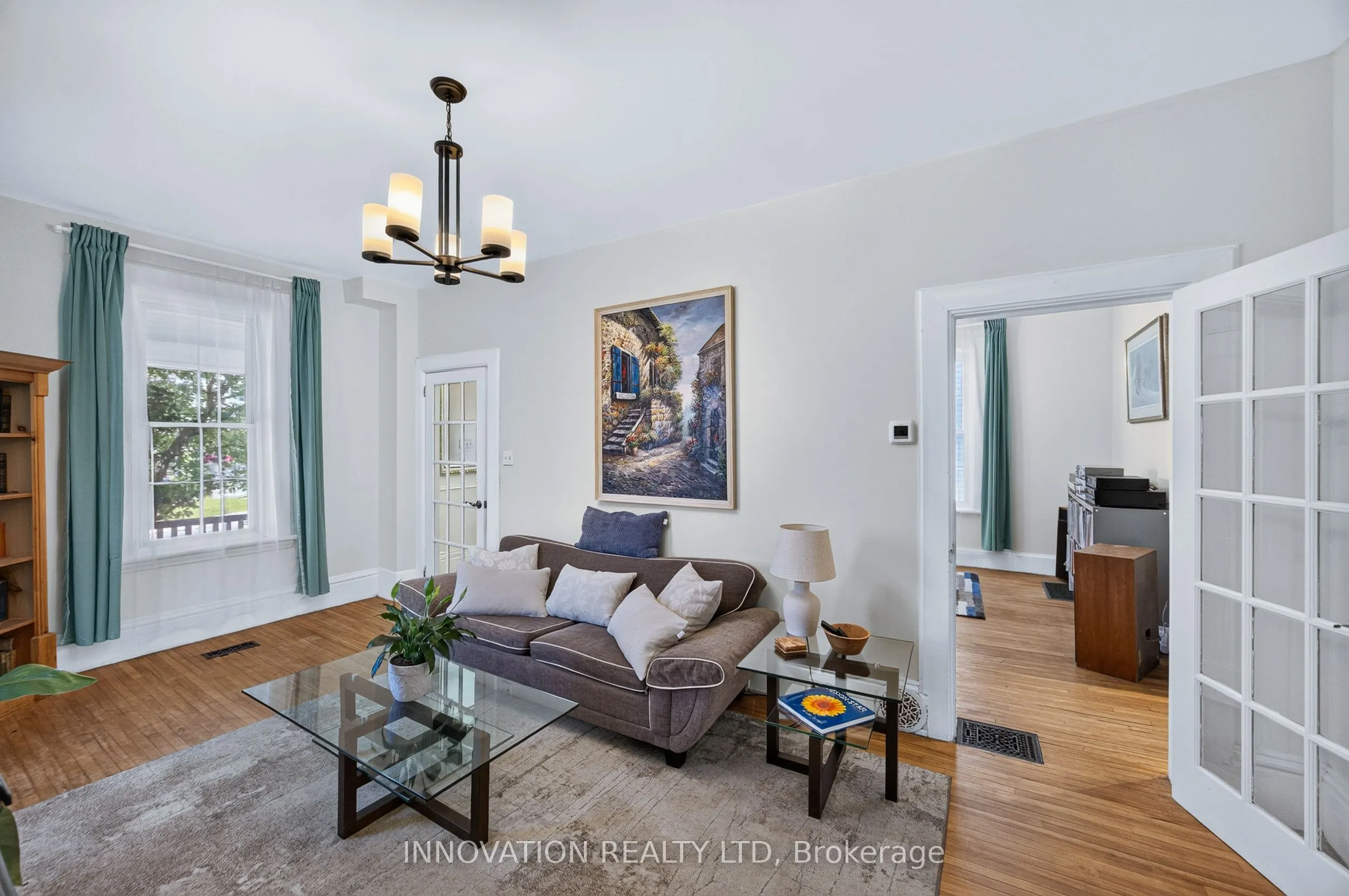 58 Lake Avenue E