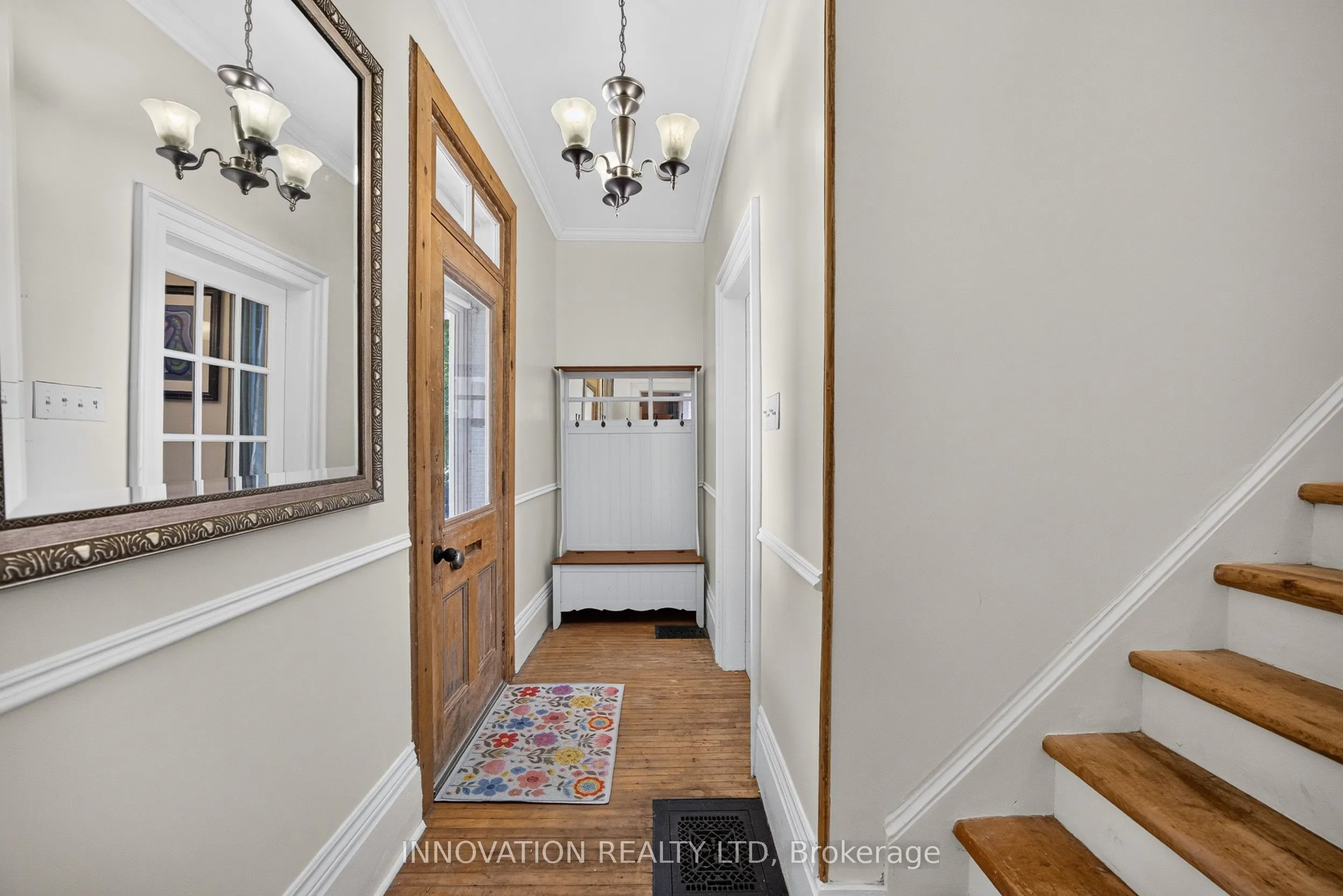 58 Lake Avenue E