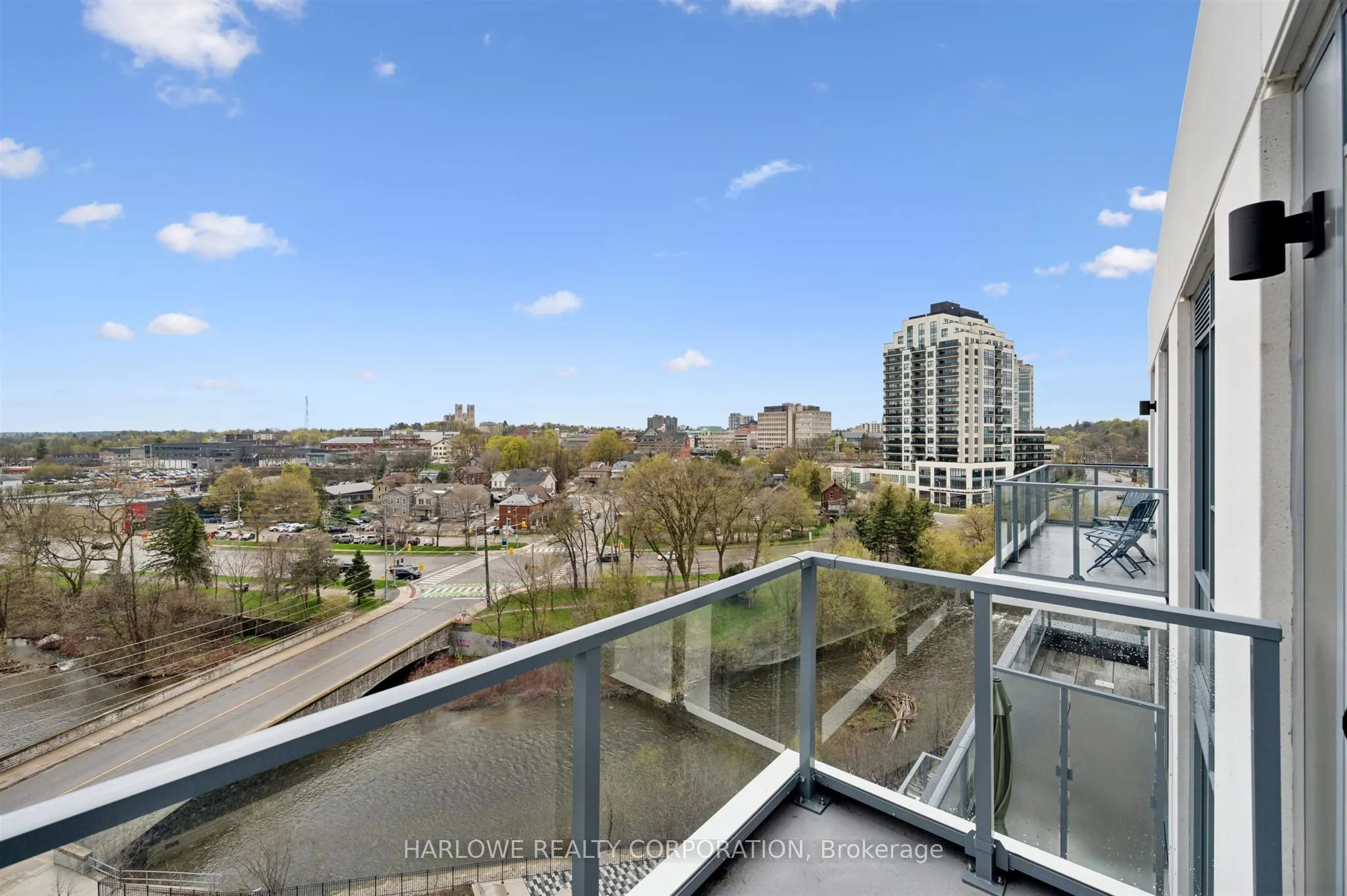 93 Arthur Street S #805