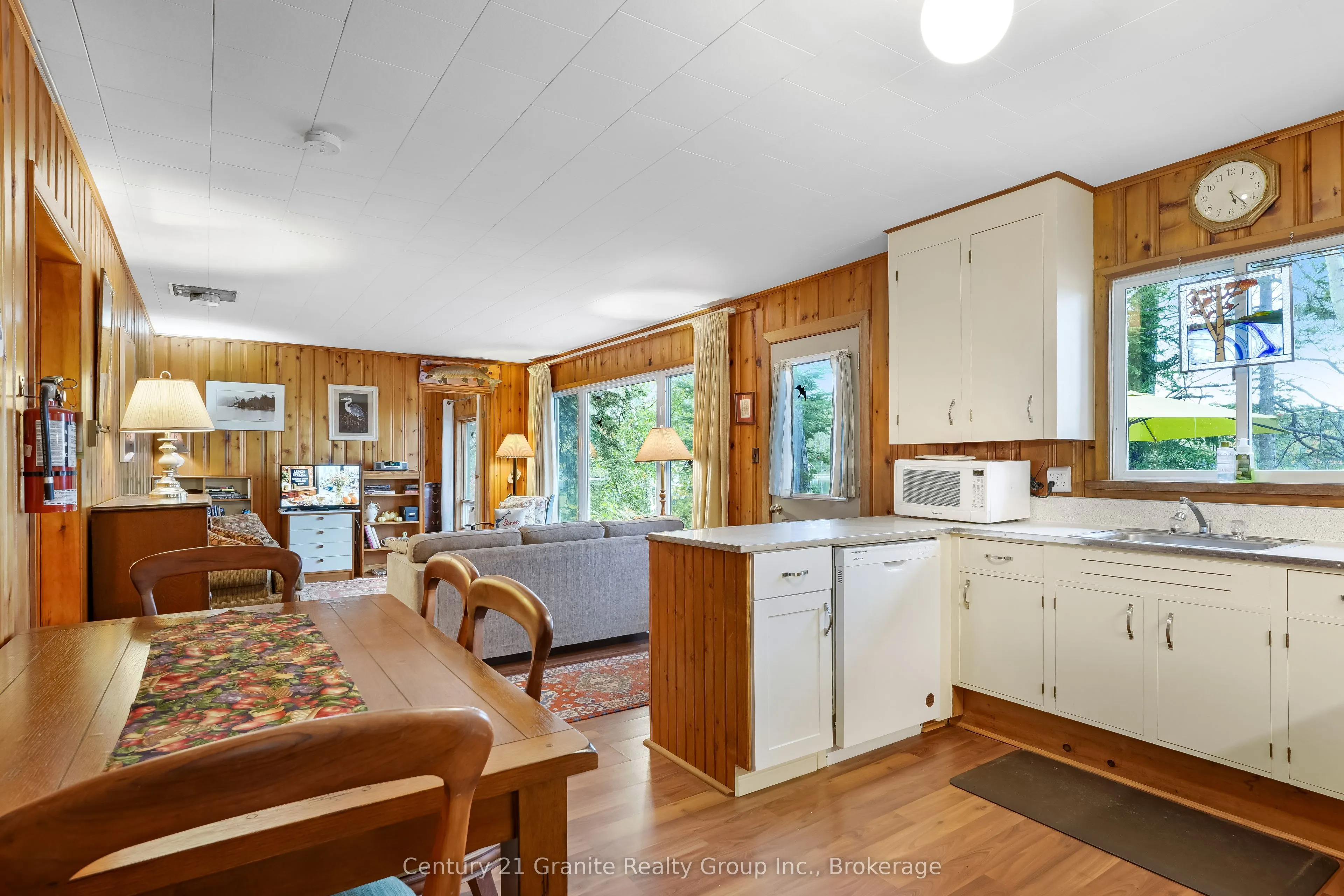 4175 Elephant Lake Road