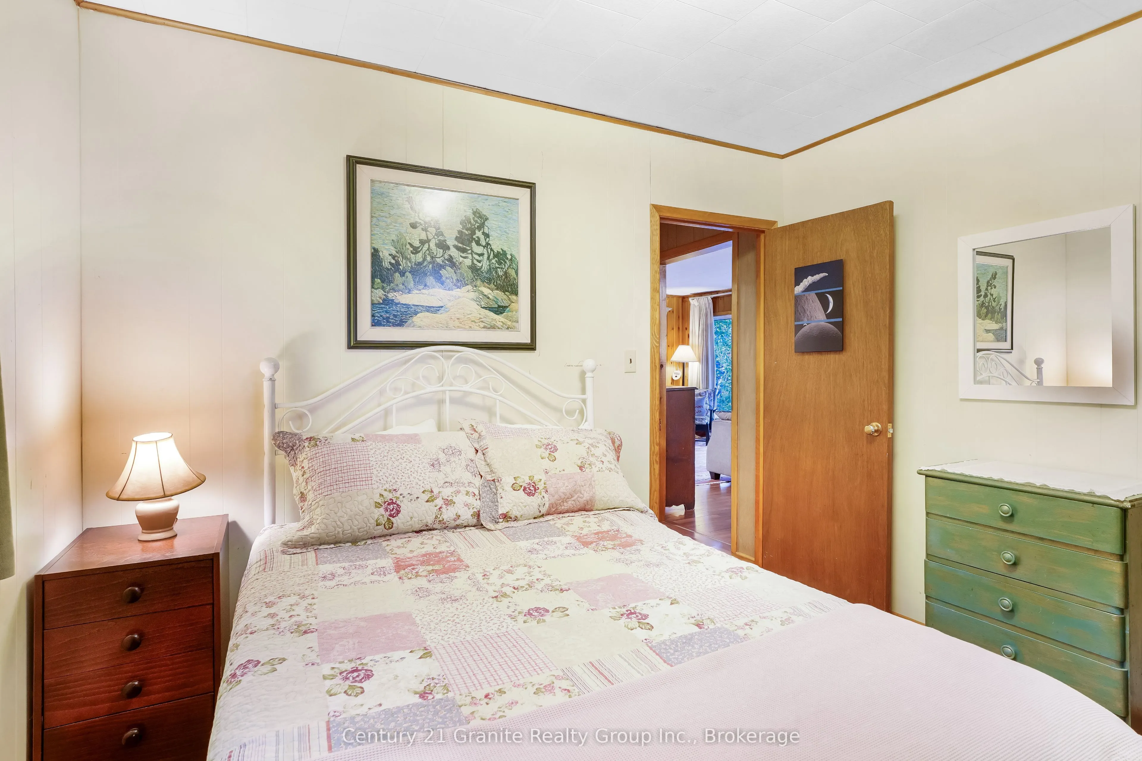 4175 Elephant Lake Road