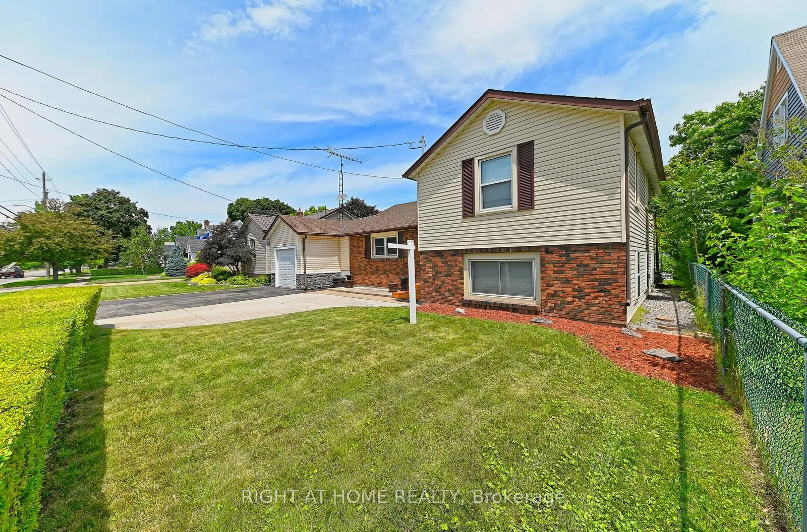 446 Geneva Street