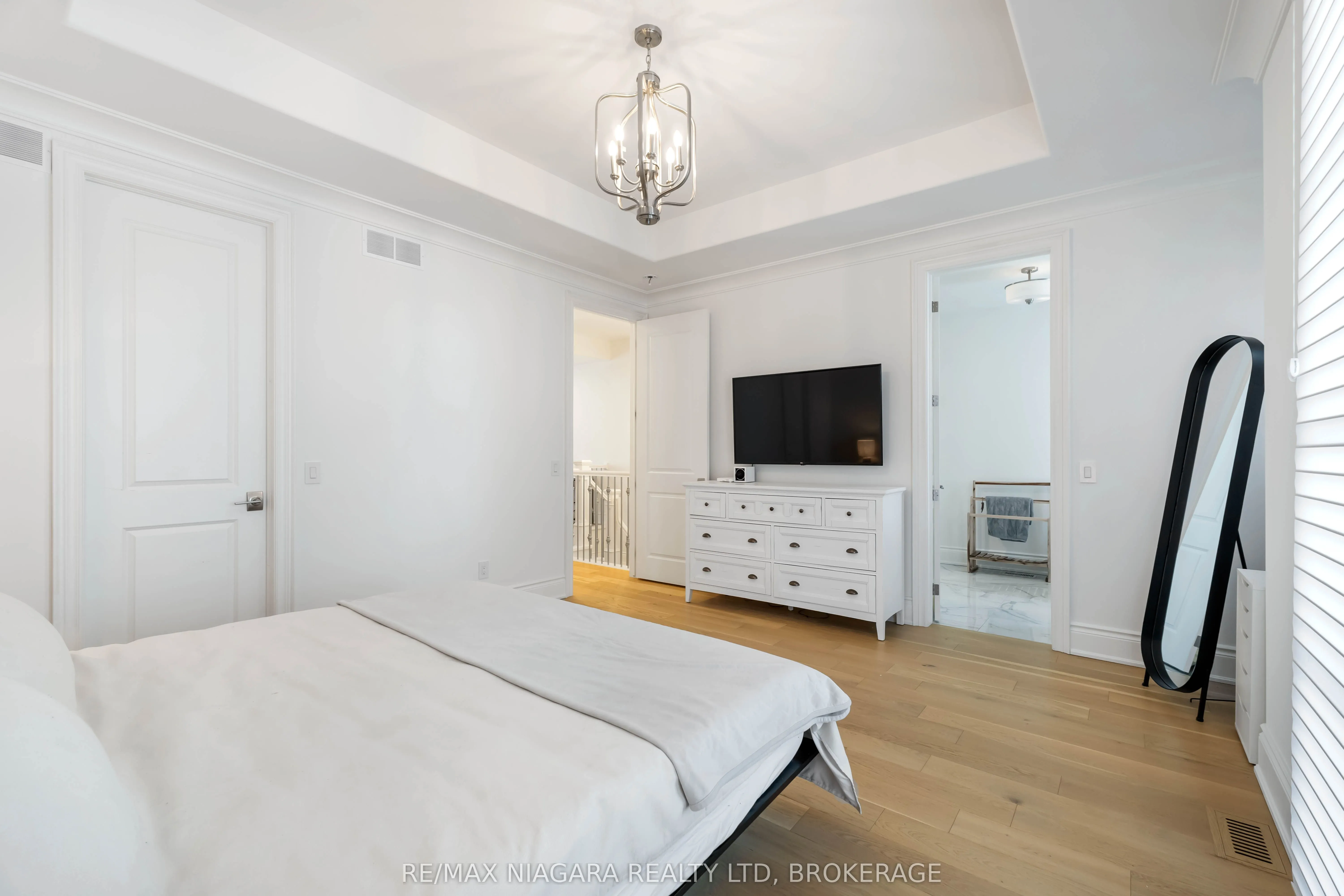 15 Arbourvale Common Road #7