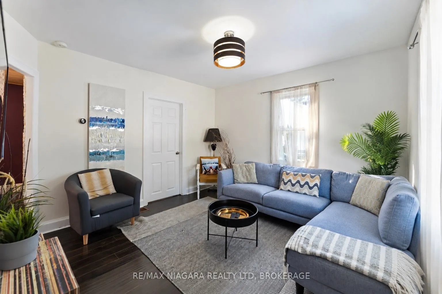 1459 Niagara Stone Road