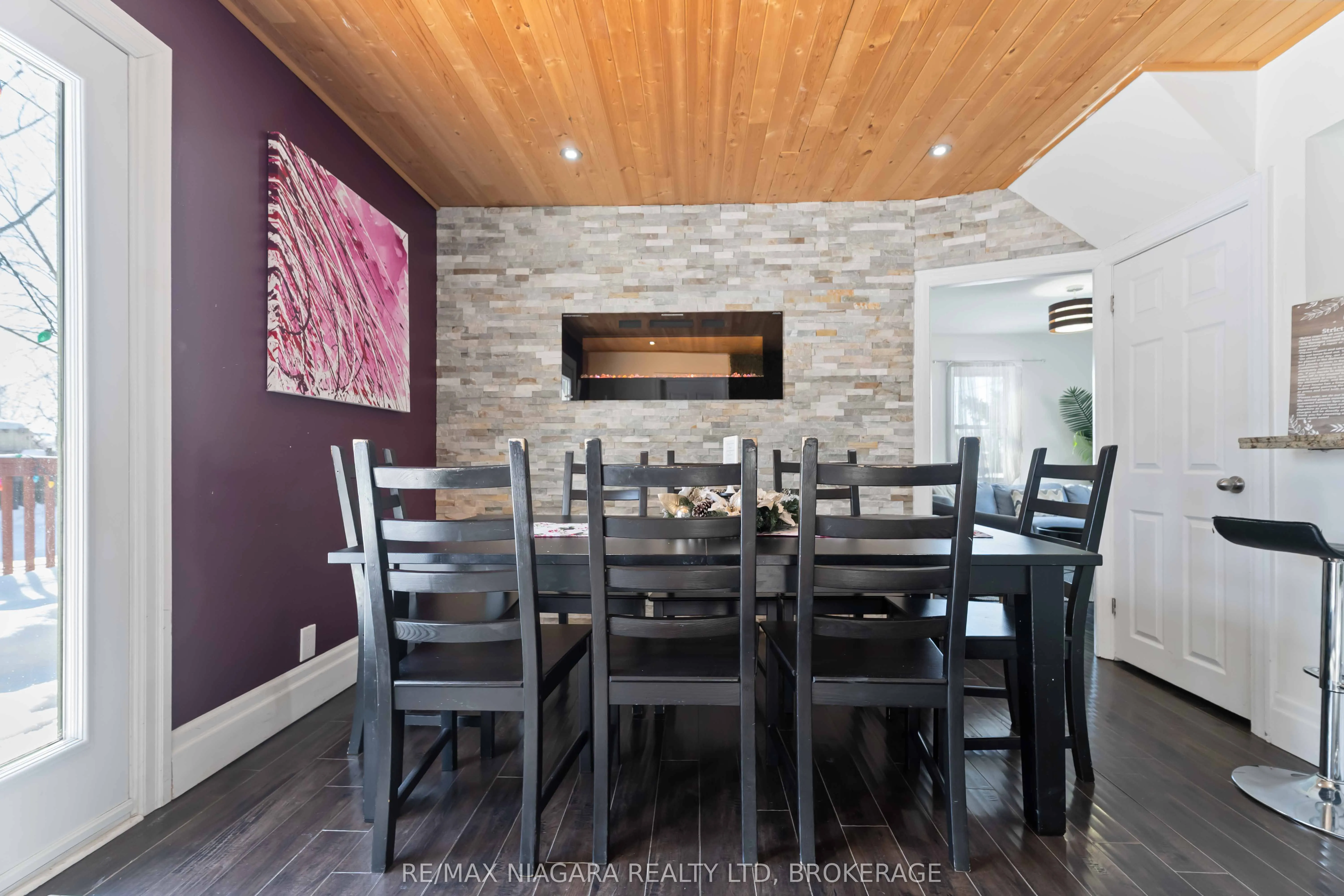 1459 Niagara Stone Road