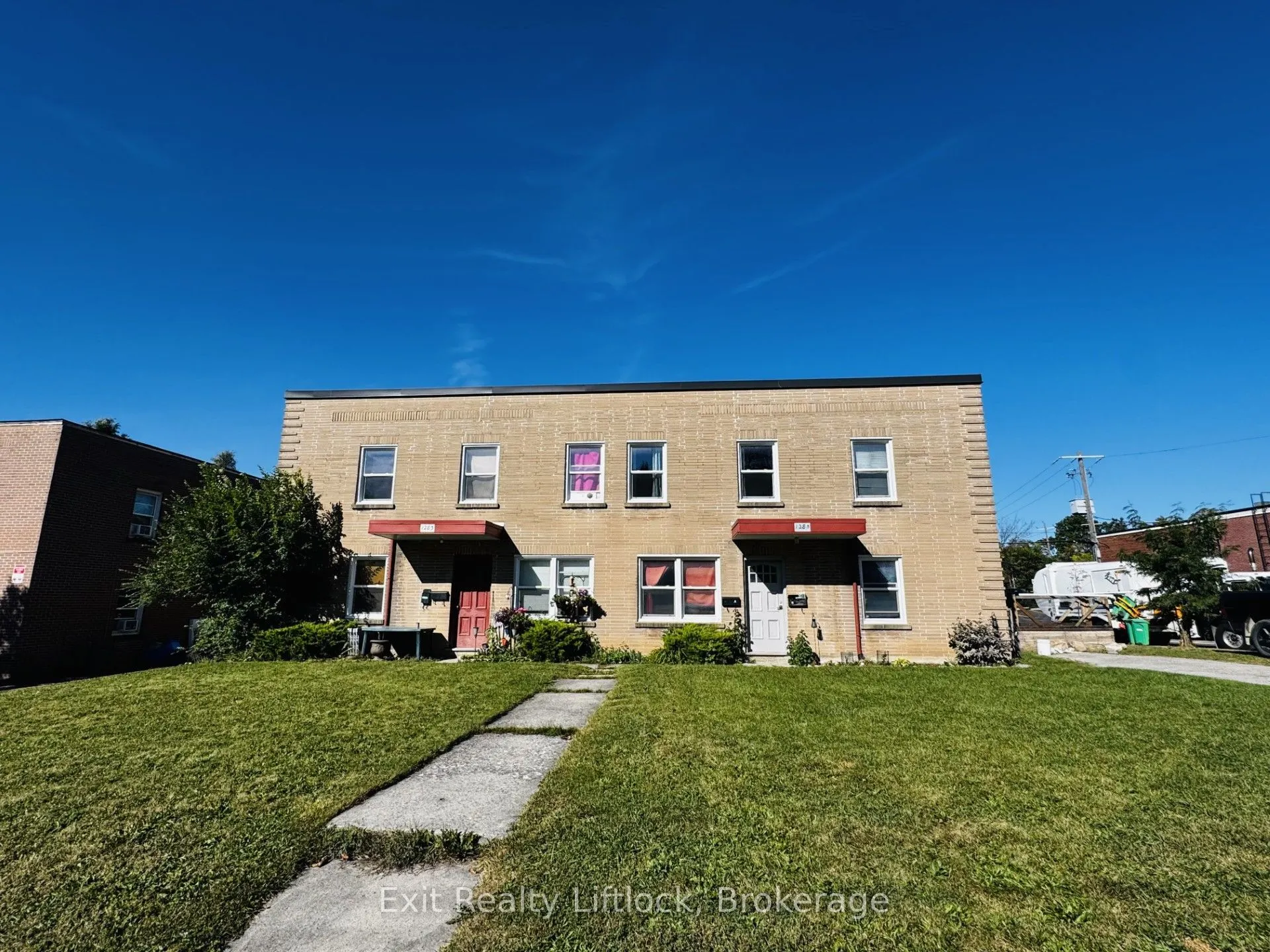 1283-1285 Clonsilla Avenue