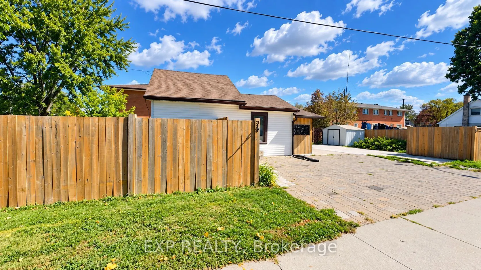76 Avenue Road
