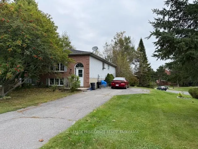 272 Owens Crescent