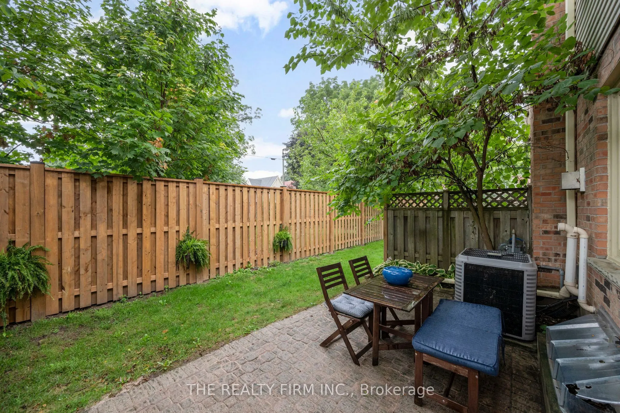 810 Maitland Street #12