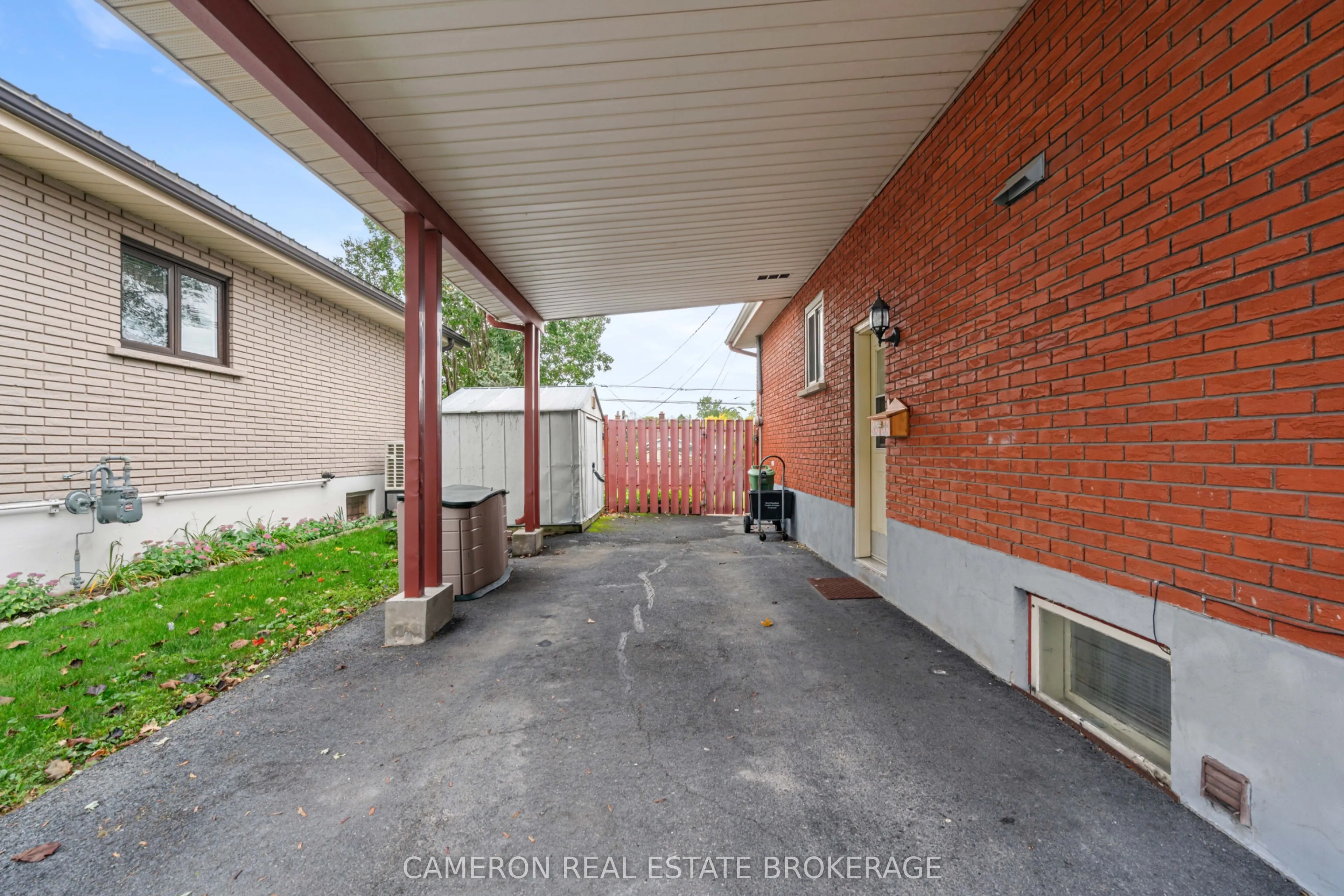 421 Beach Avenue