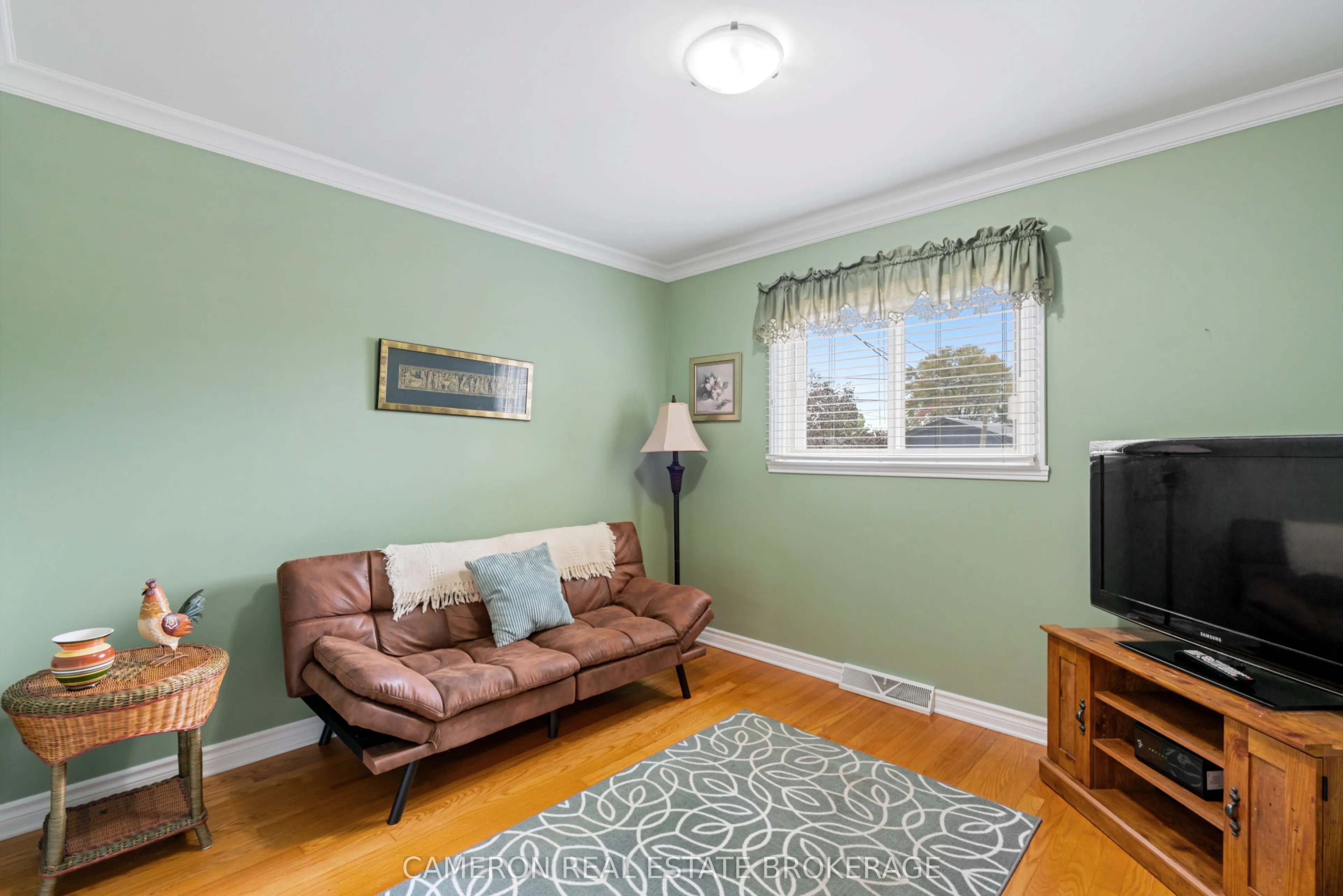 421 Beach Avenue