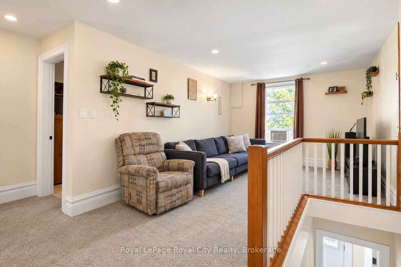 98 Waterloo Avenue