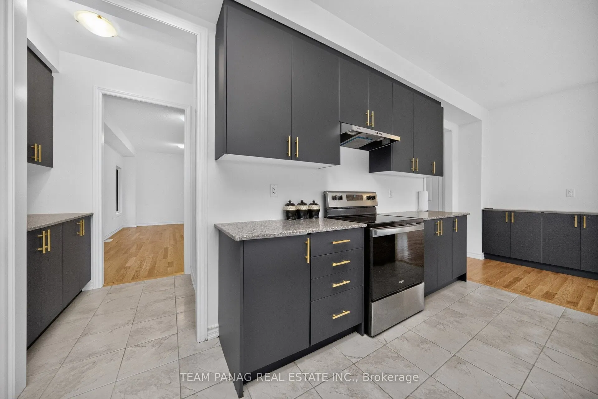 434 VanDusen Avenue