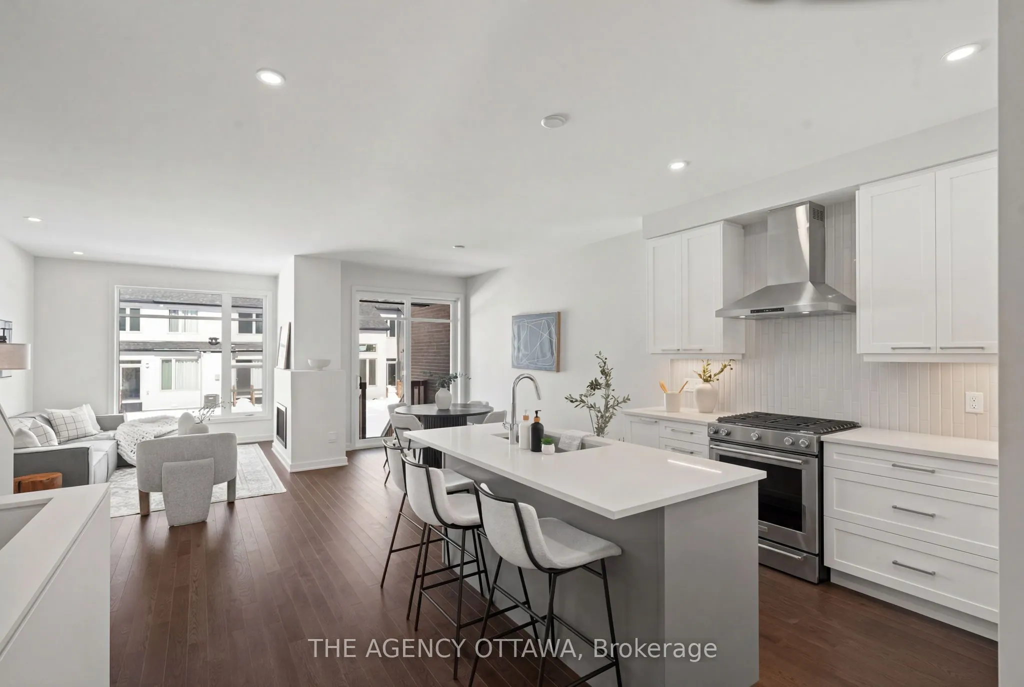 386 WALDEN Drive