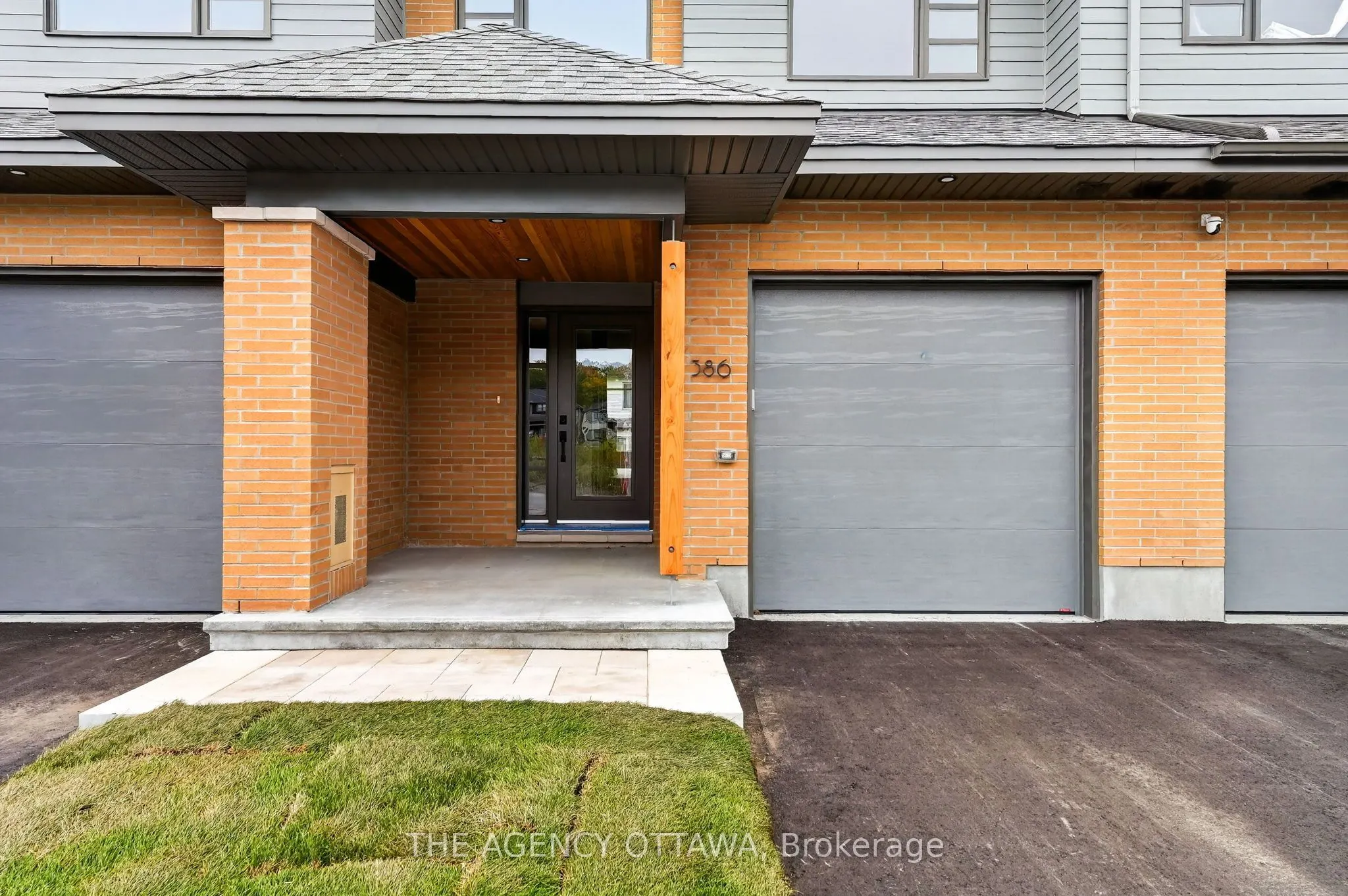 386 WALDEN Drive
