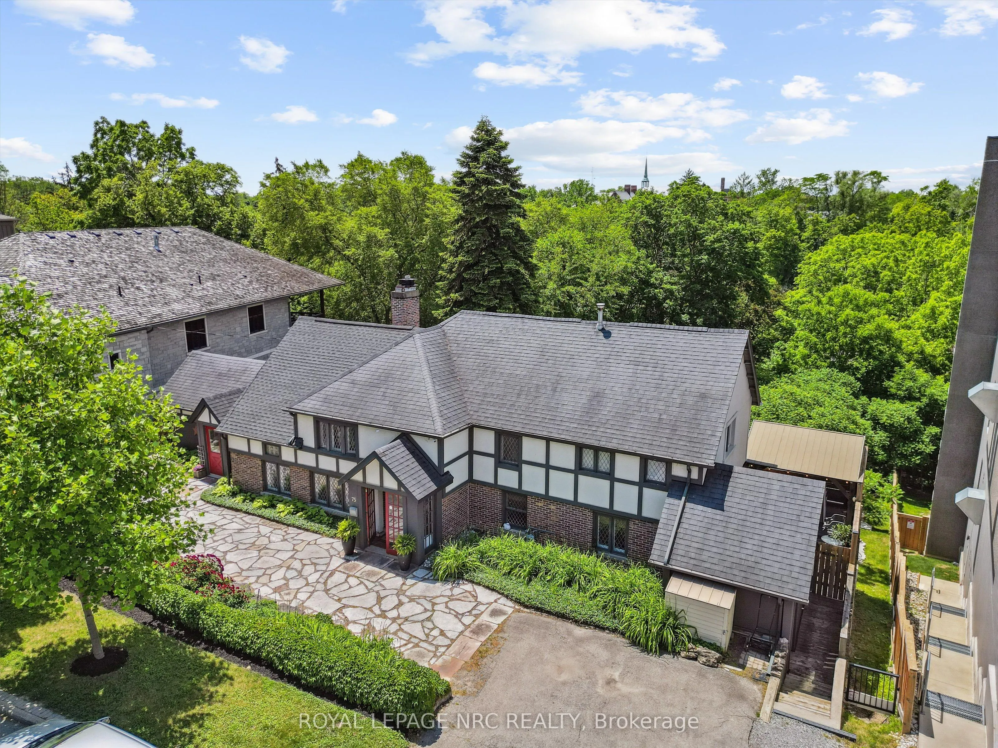 75 Yates Street
