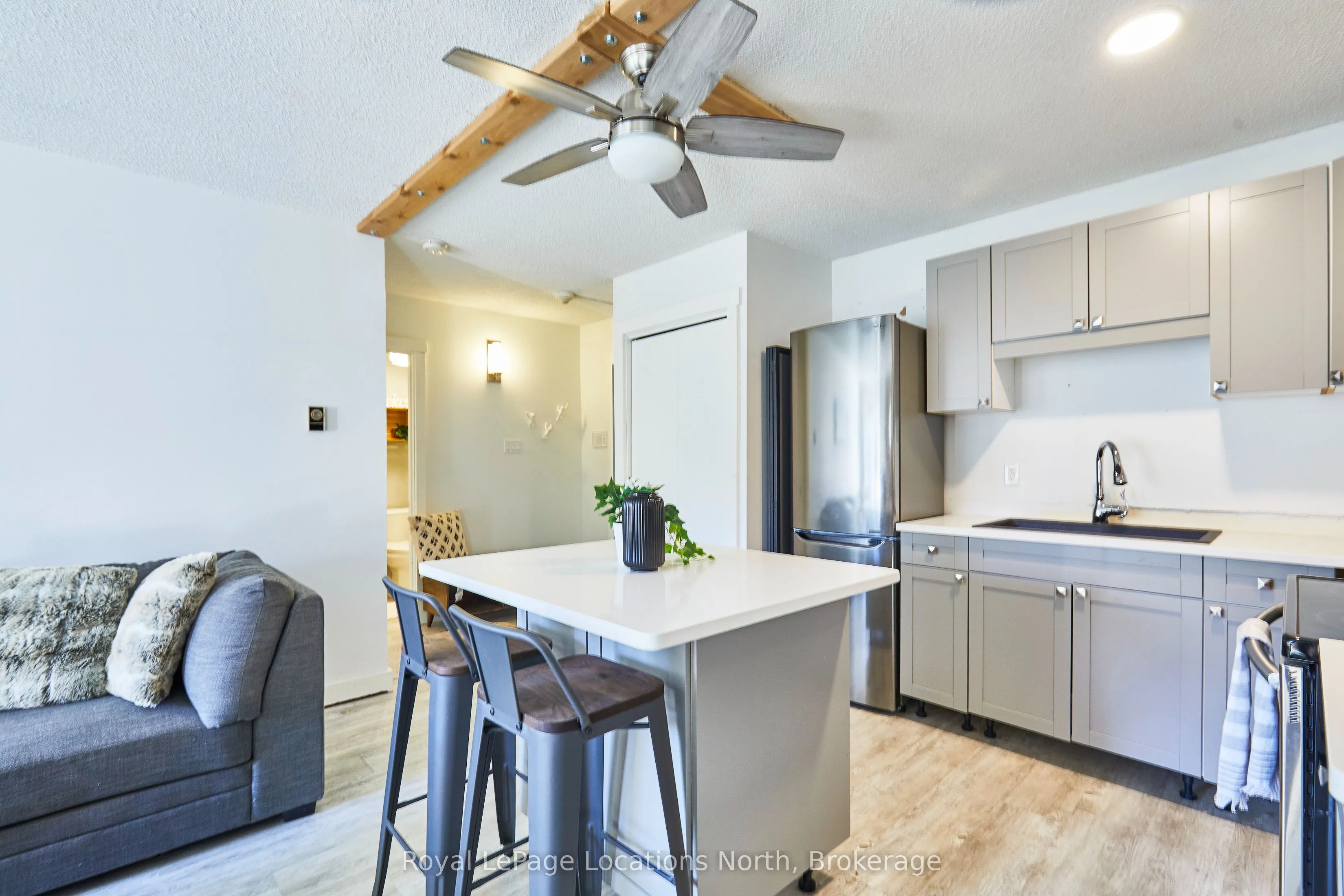 209472 Highway 26 Highway #44