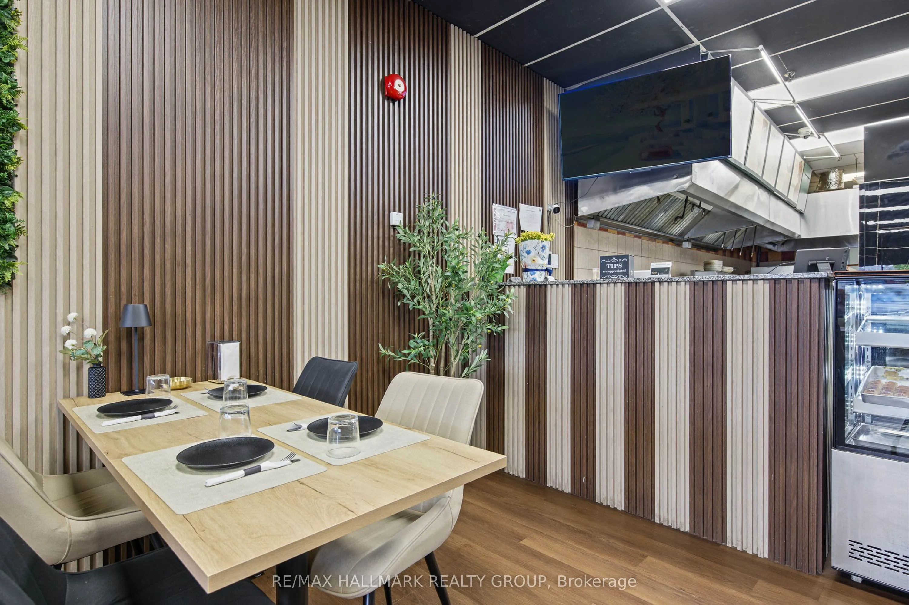 3310 Mccarthy Road
