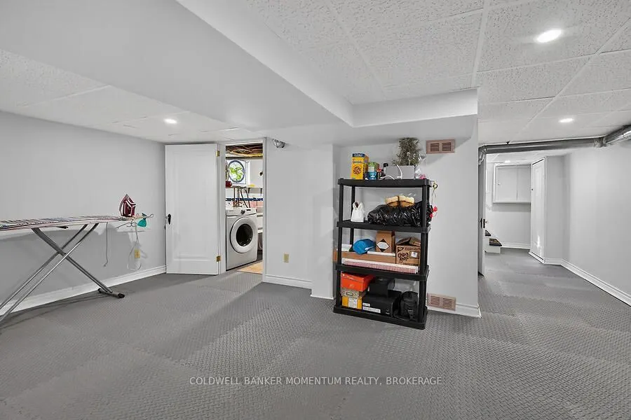 33 Bellevue Avenue