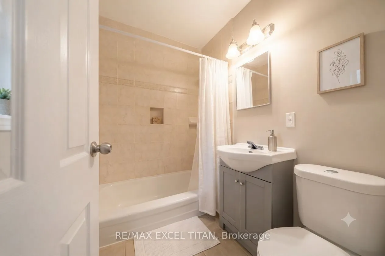 468 Ottawa Street #310A