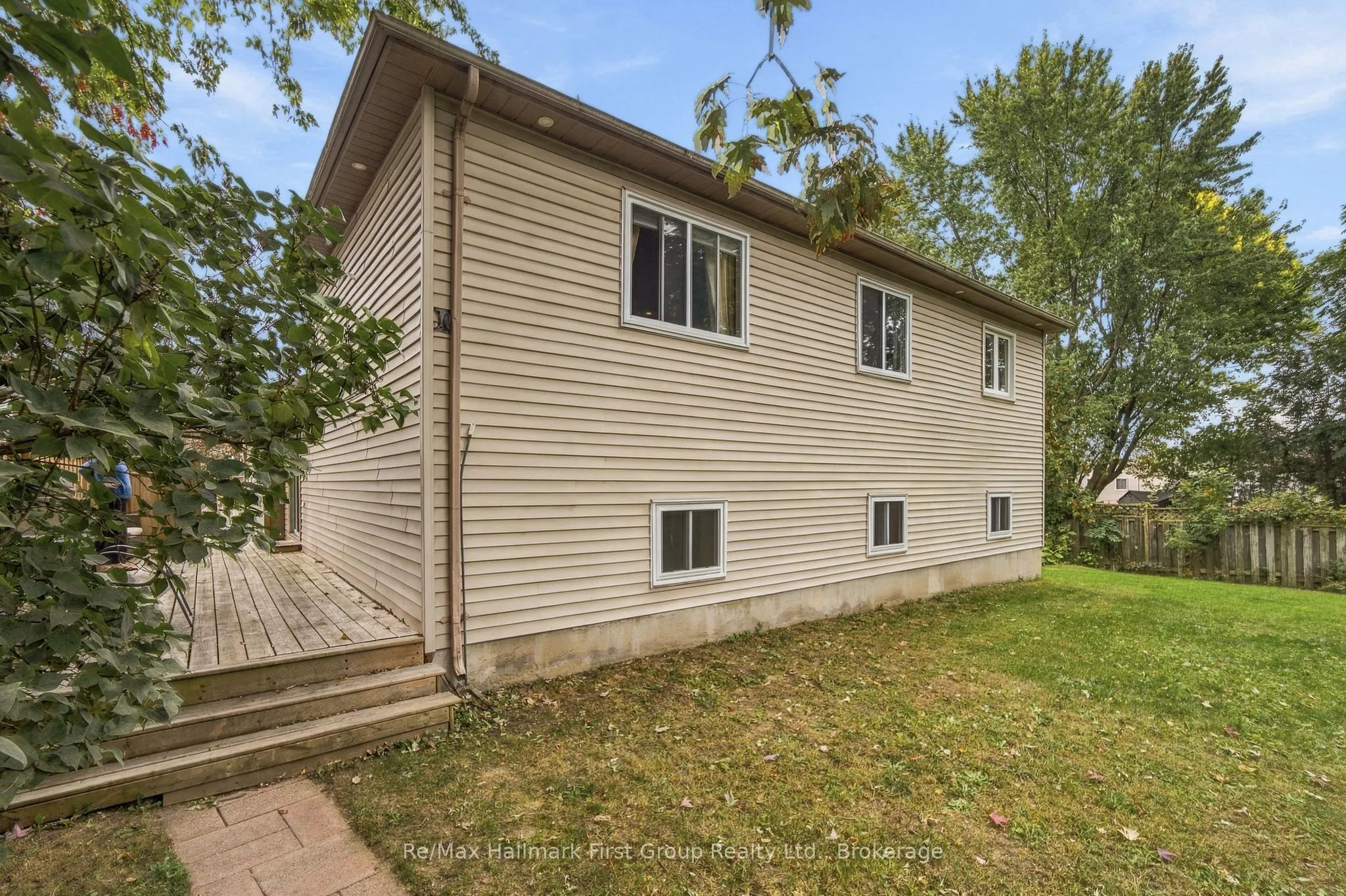 919 Heenan Court