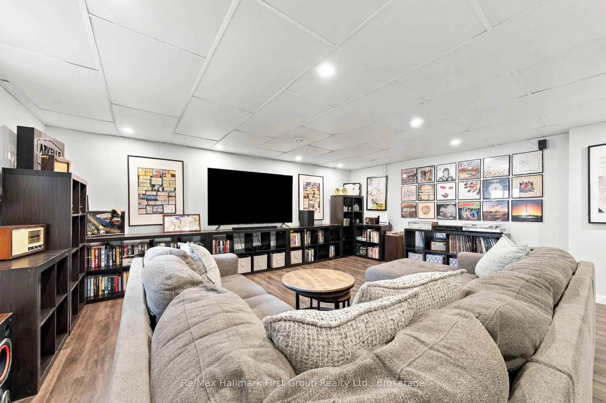 919 Heenan Court