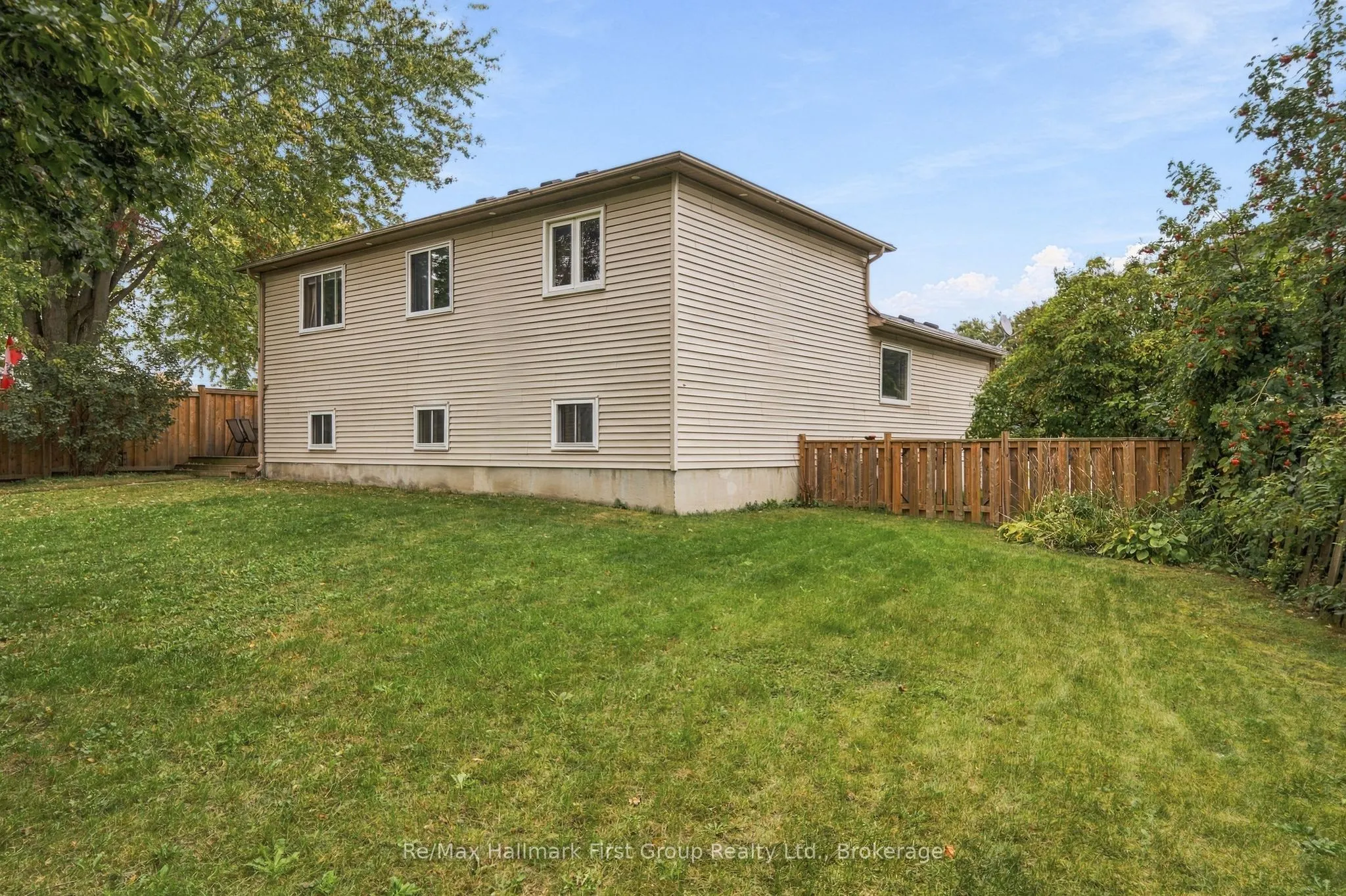 919 Heenan Court