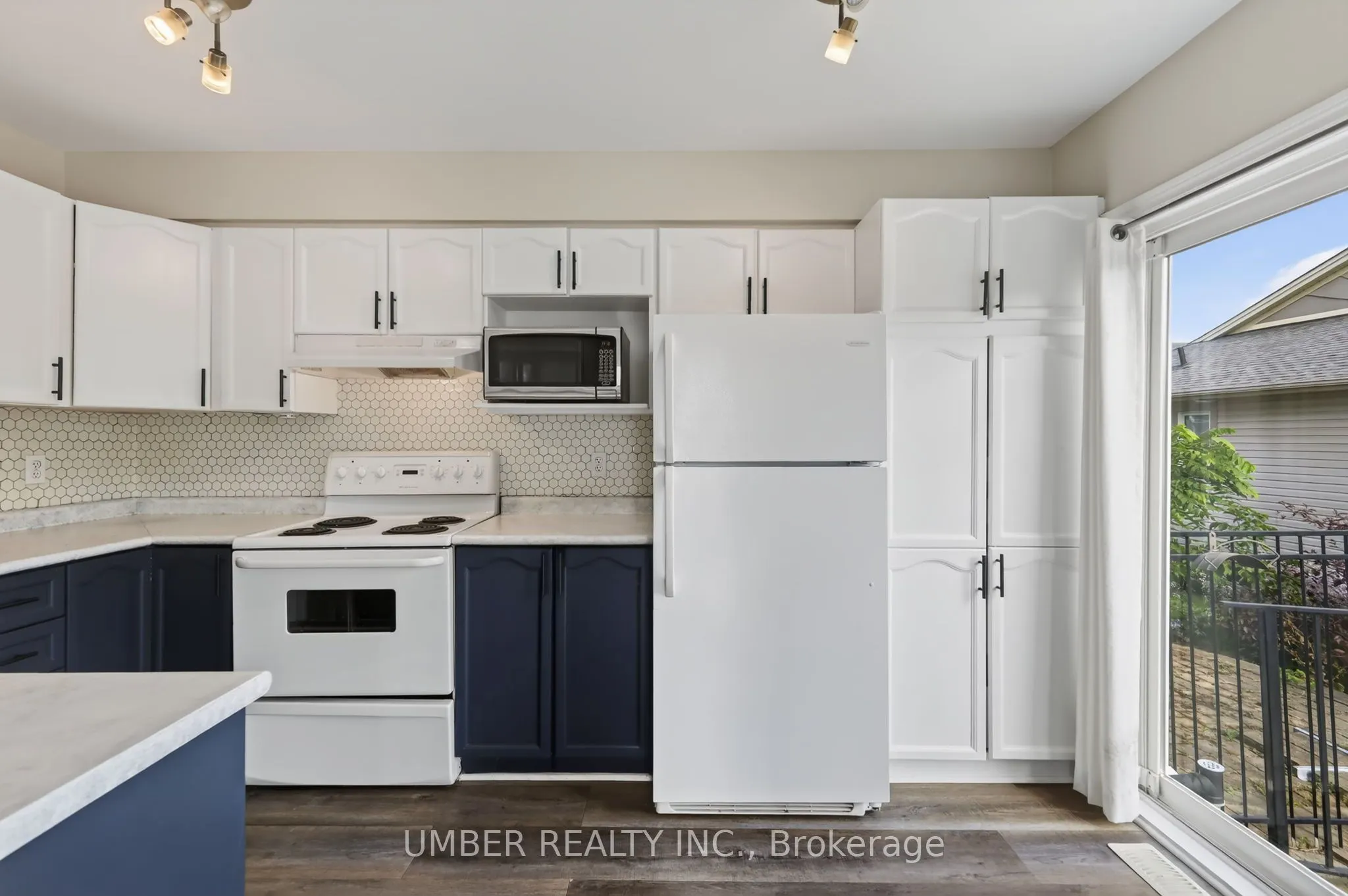 5539 Doctor Leach Drive