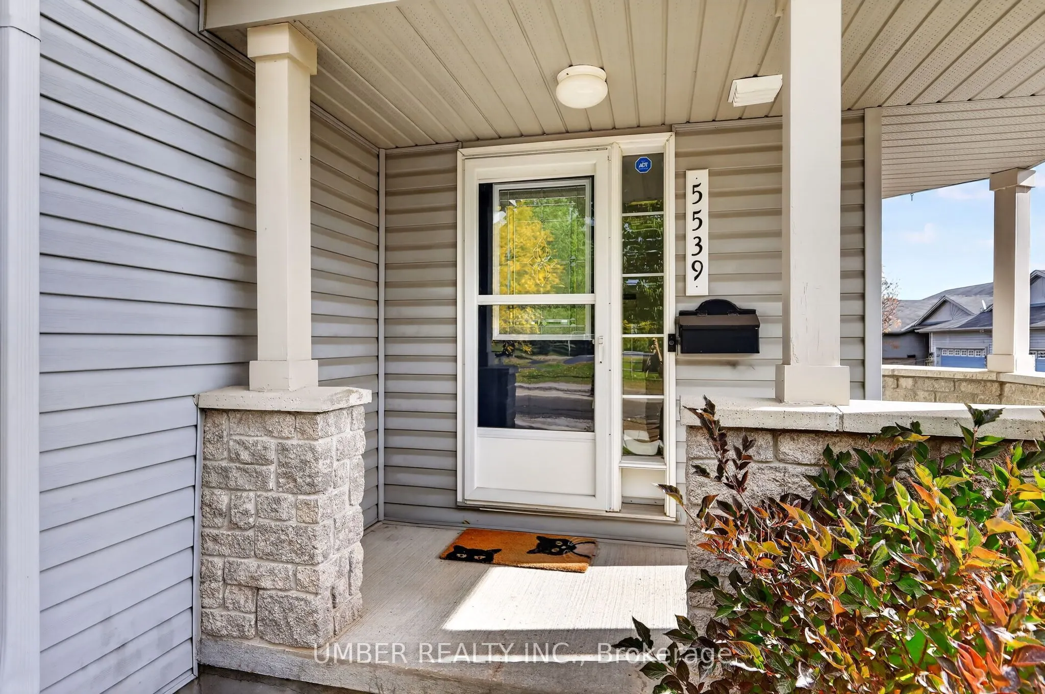 5539 Doctor Leach Drive
