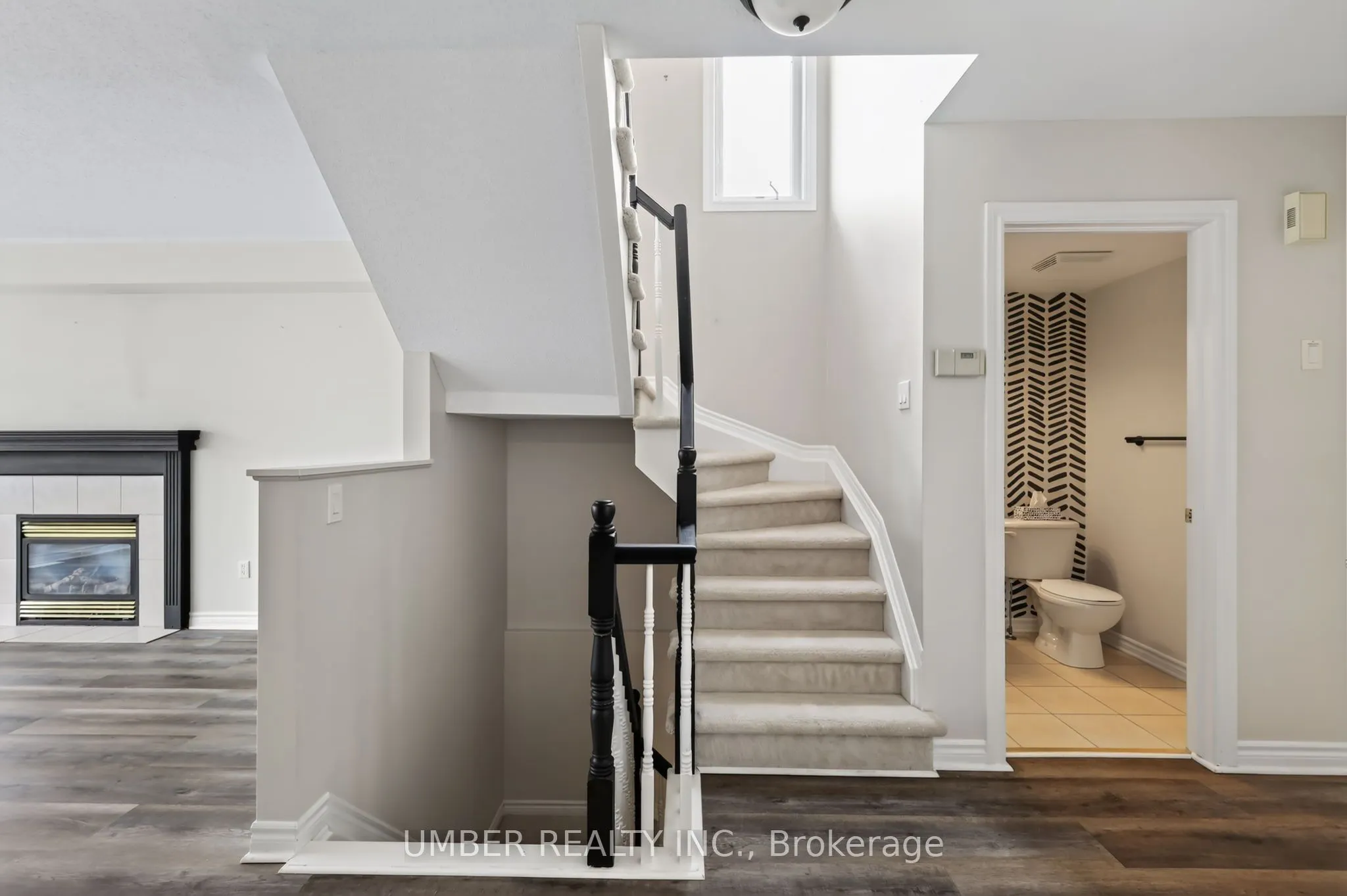 5539 Doctor Leach Drive
