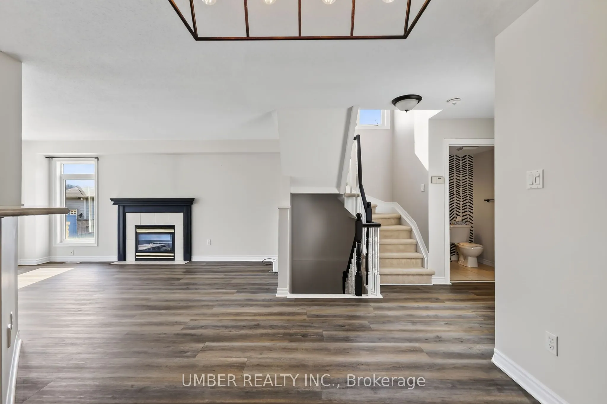5539 Doctor Leach Drive