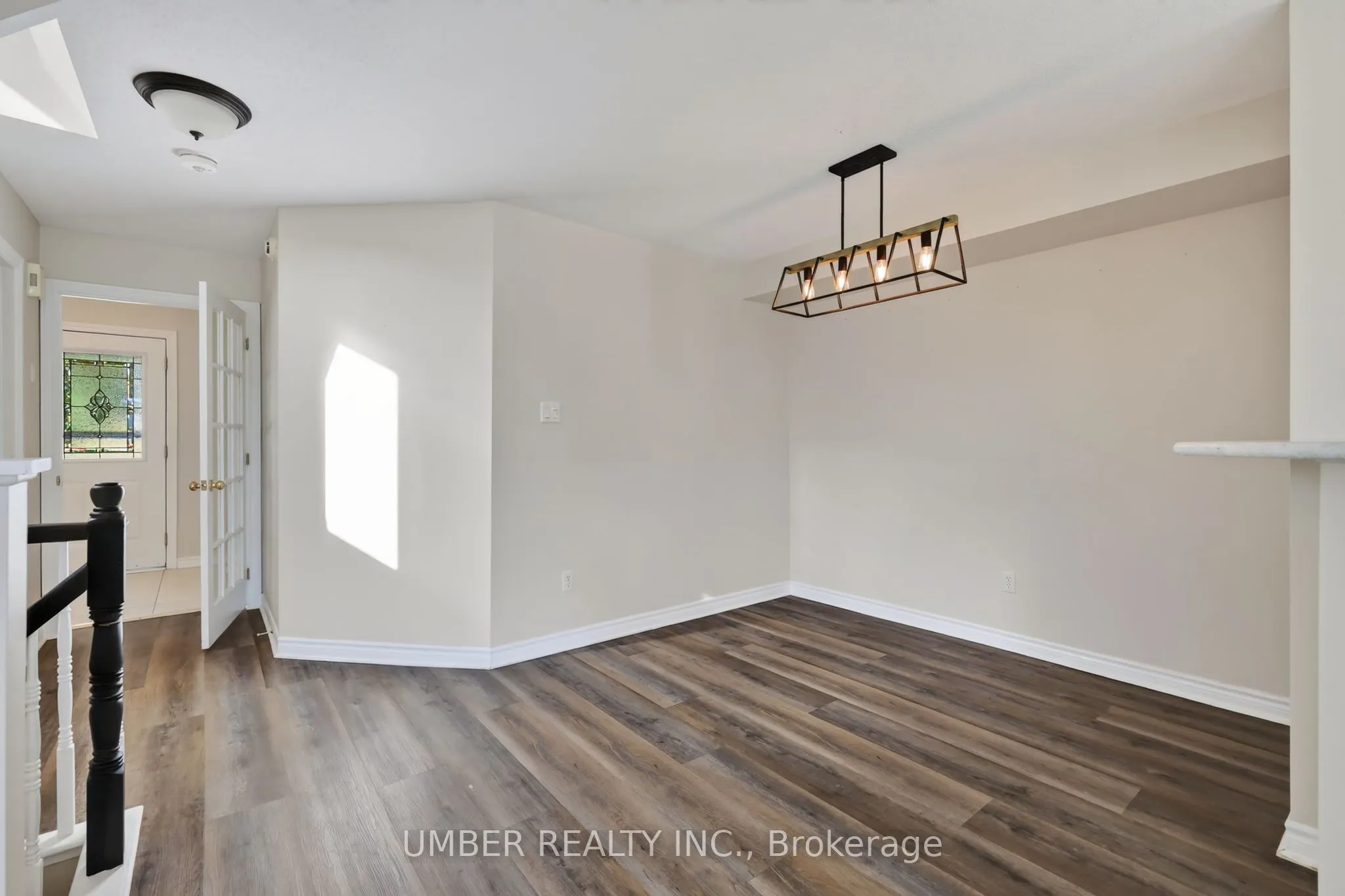5539 Doctor Leach Drive