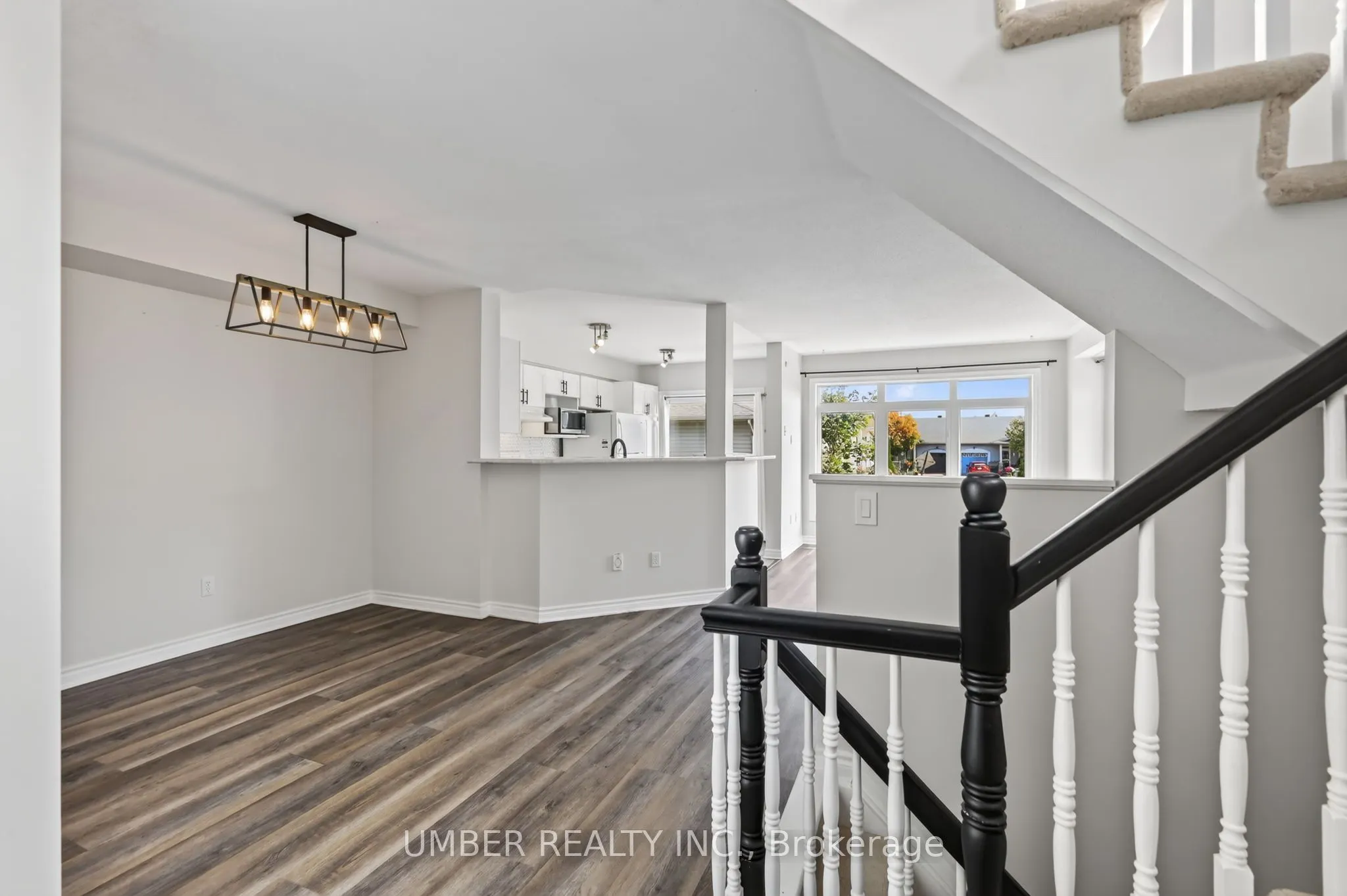 5539 Doctor Leach Drive