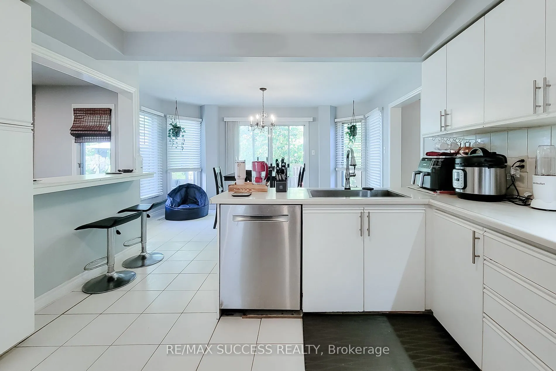 35 Ravenwood Road
