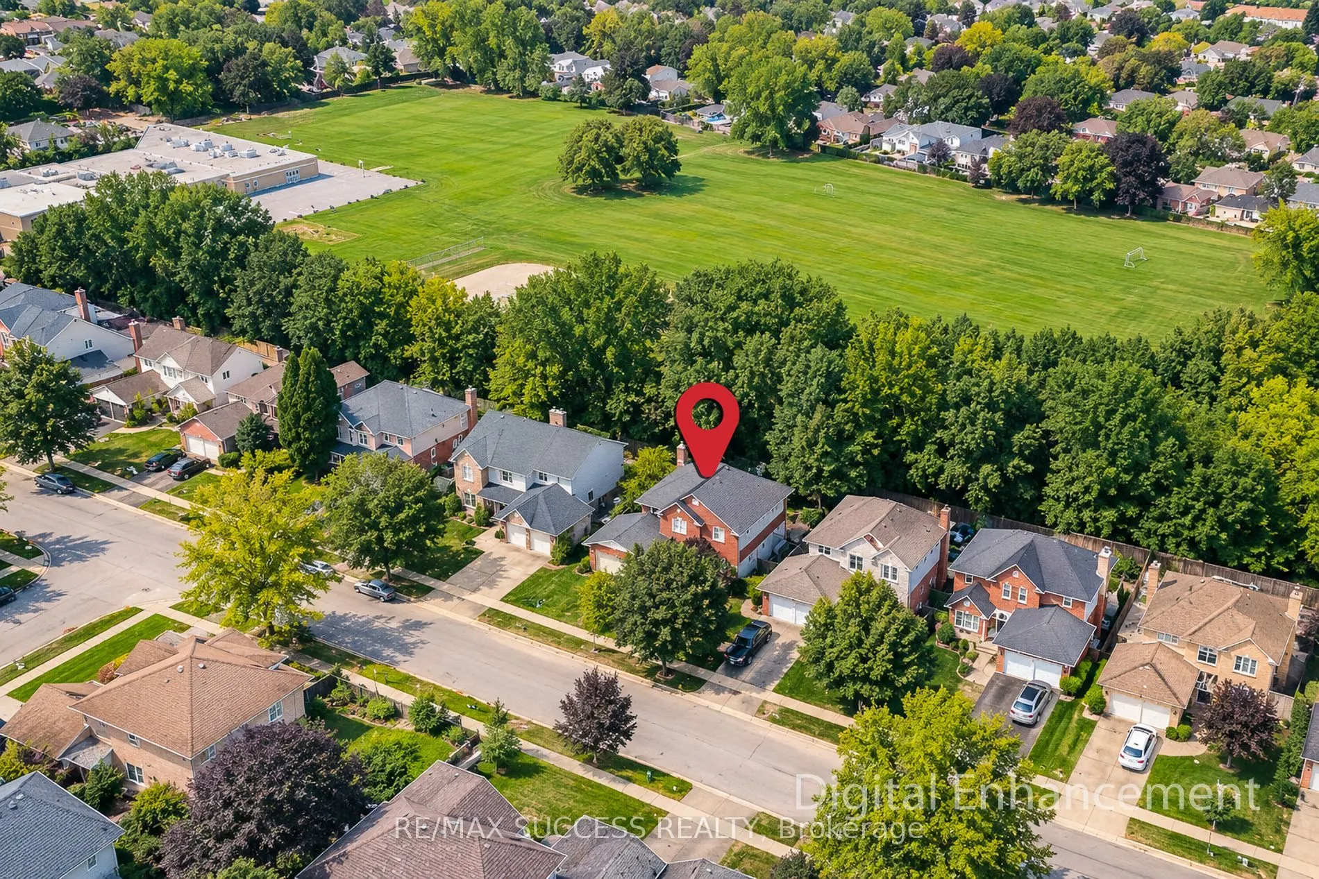 35 Ravenwood Road