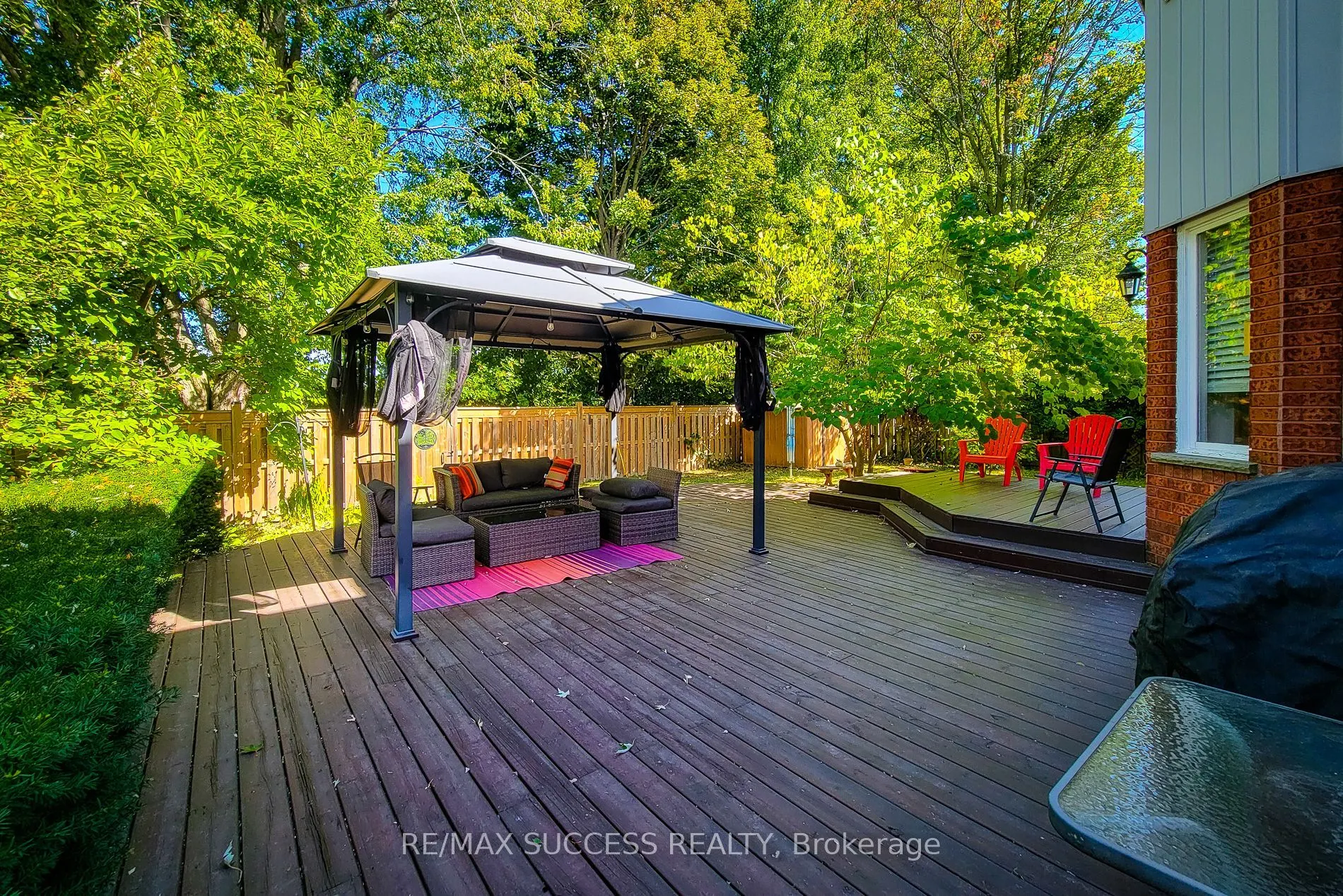 35 Ravenwood Road