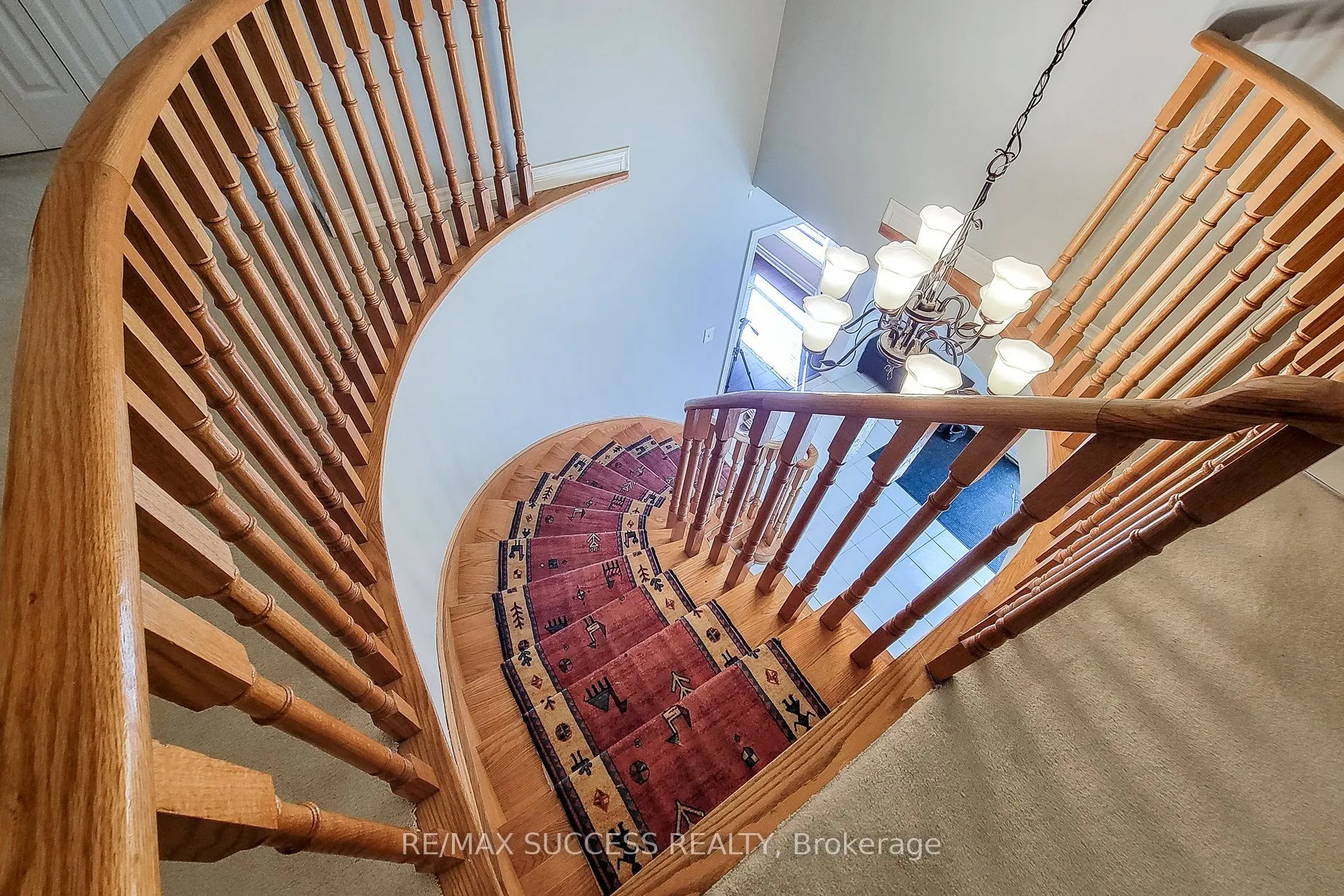 35 Ravenwood Road