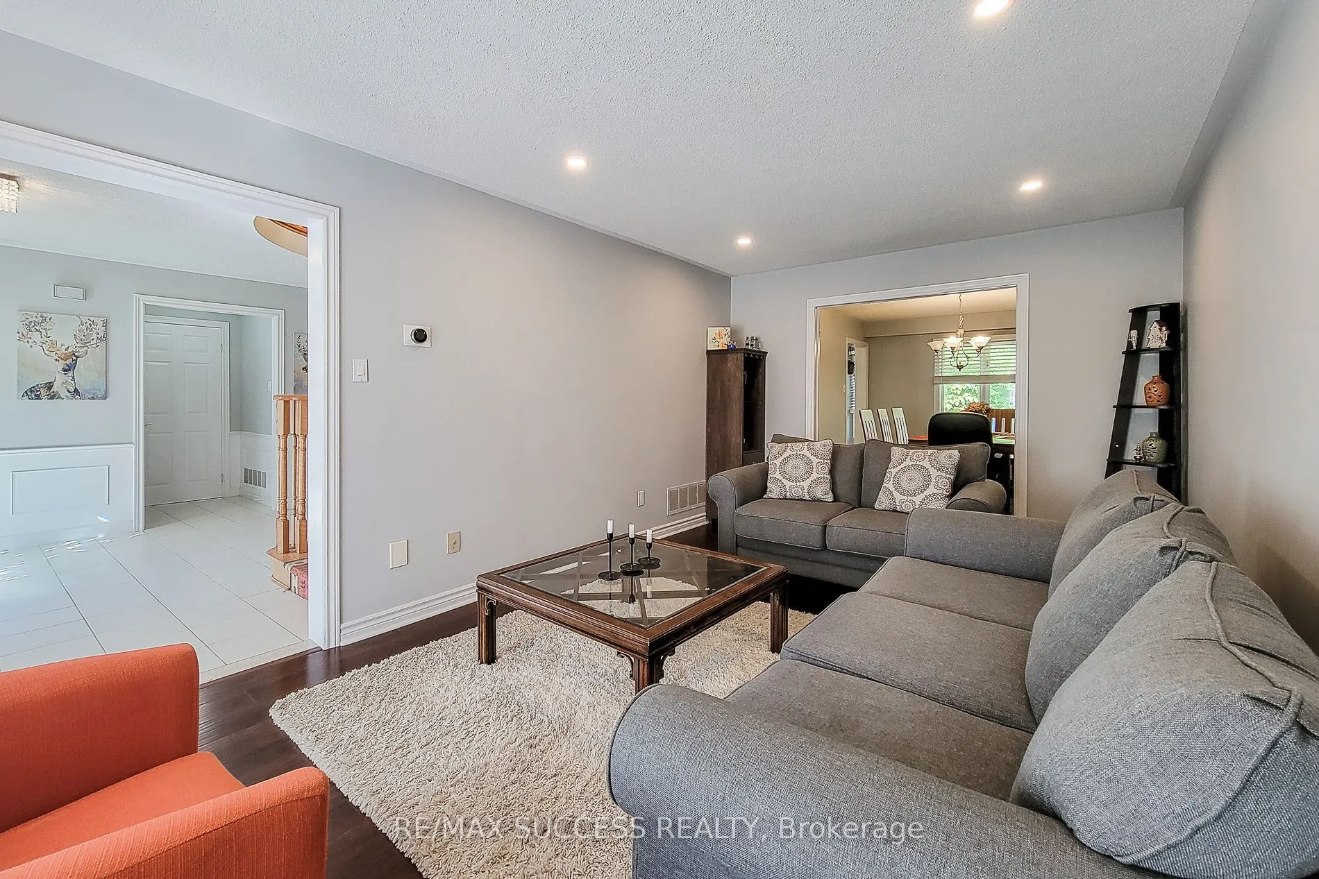 35 Ravenwood Road