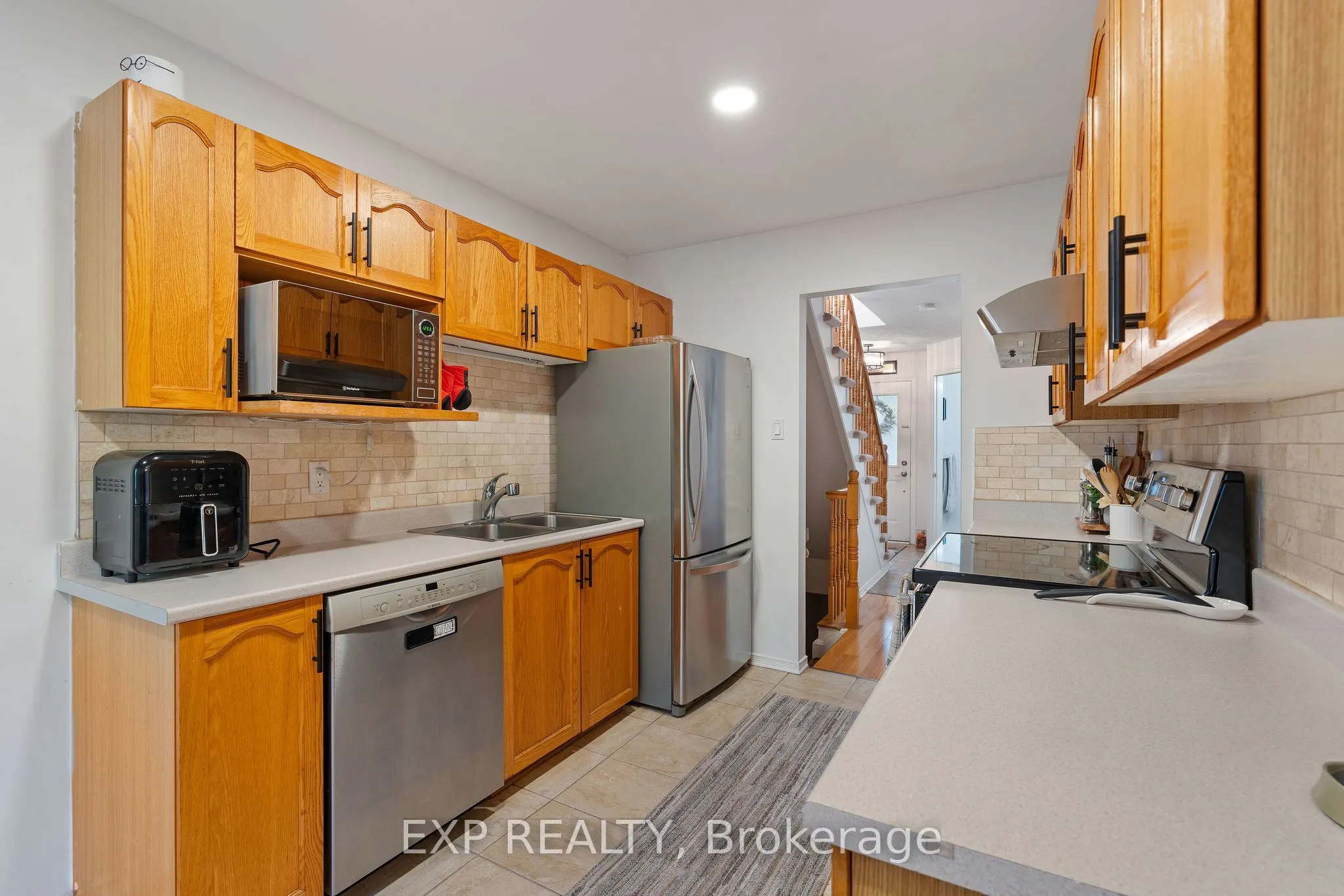 122 Markland Crescent