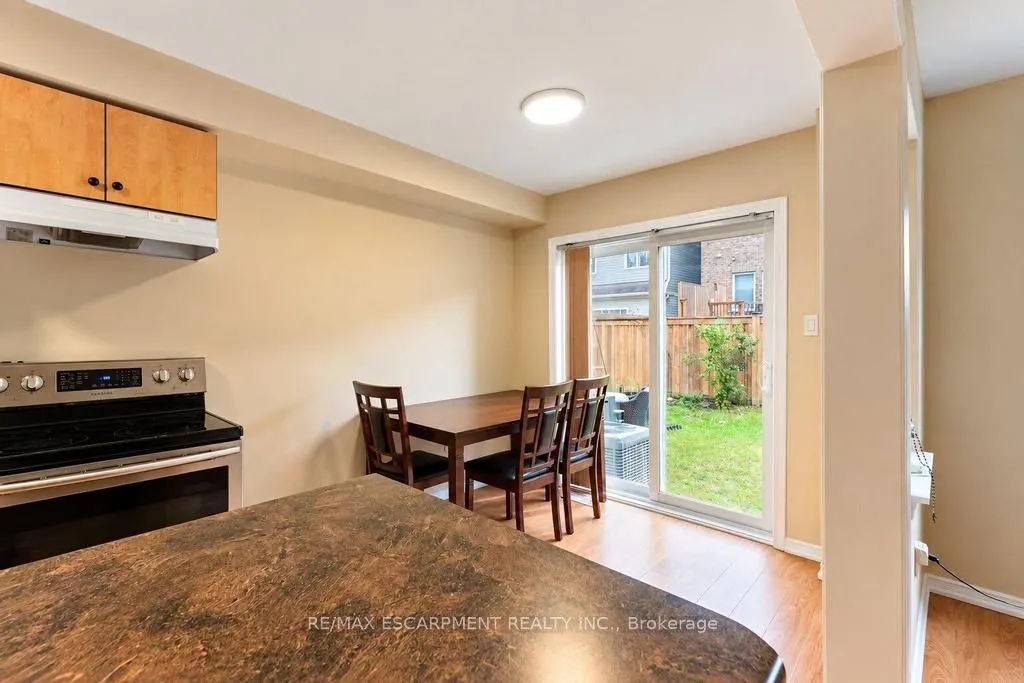 173 Whitwell Way