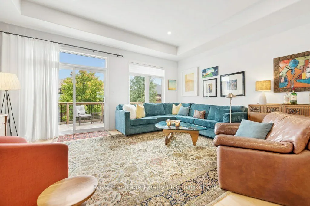54 Hummingbird Drive
