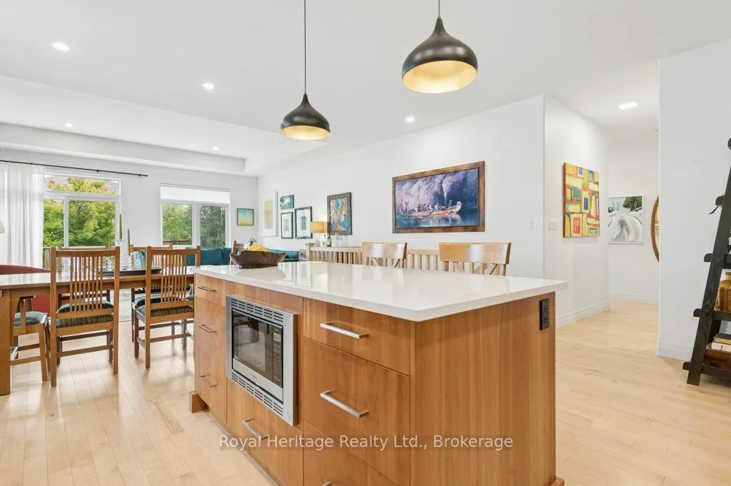 54 Hummingbird Drive