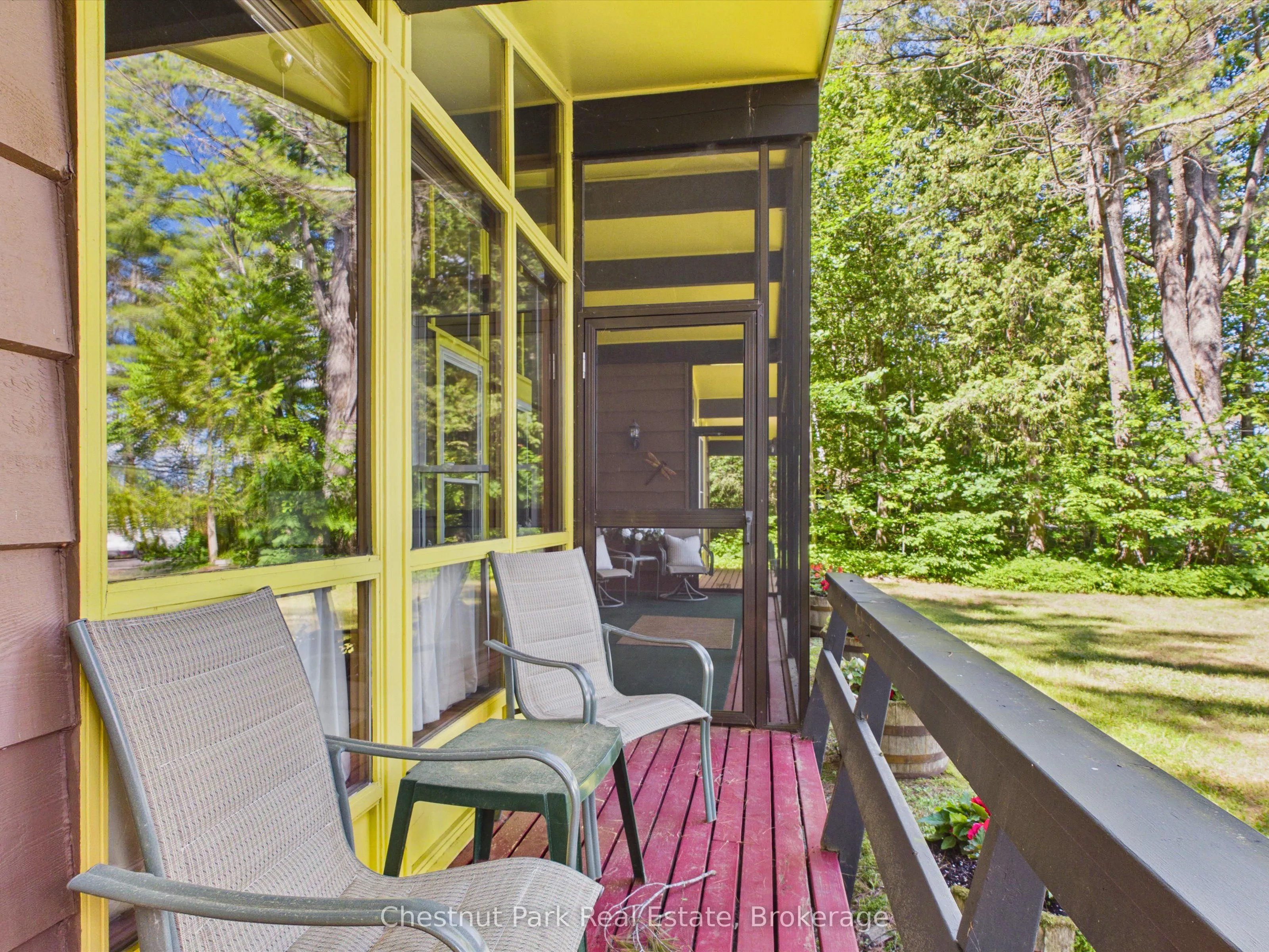 1087 Glenmount Road