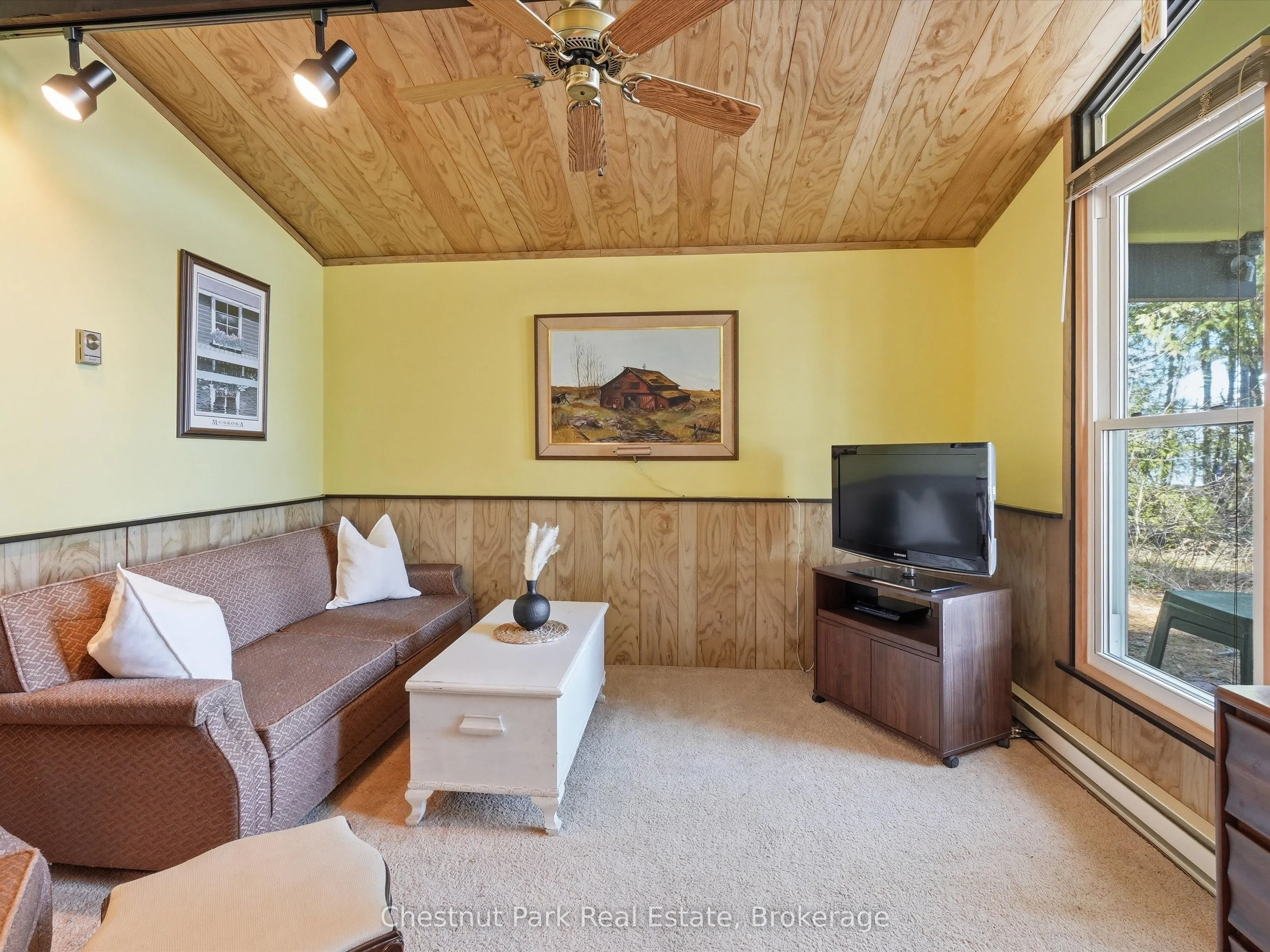 1087 Glenmount Road
