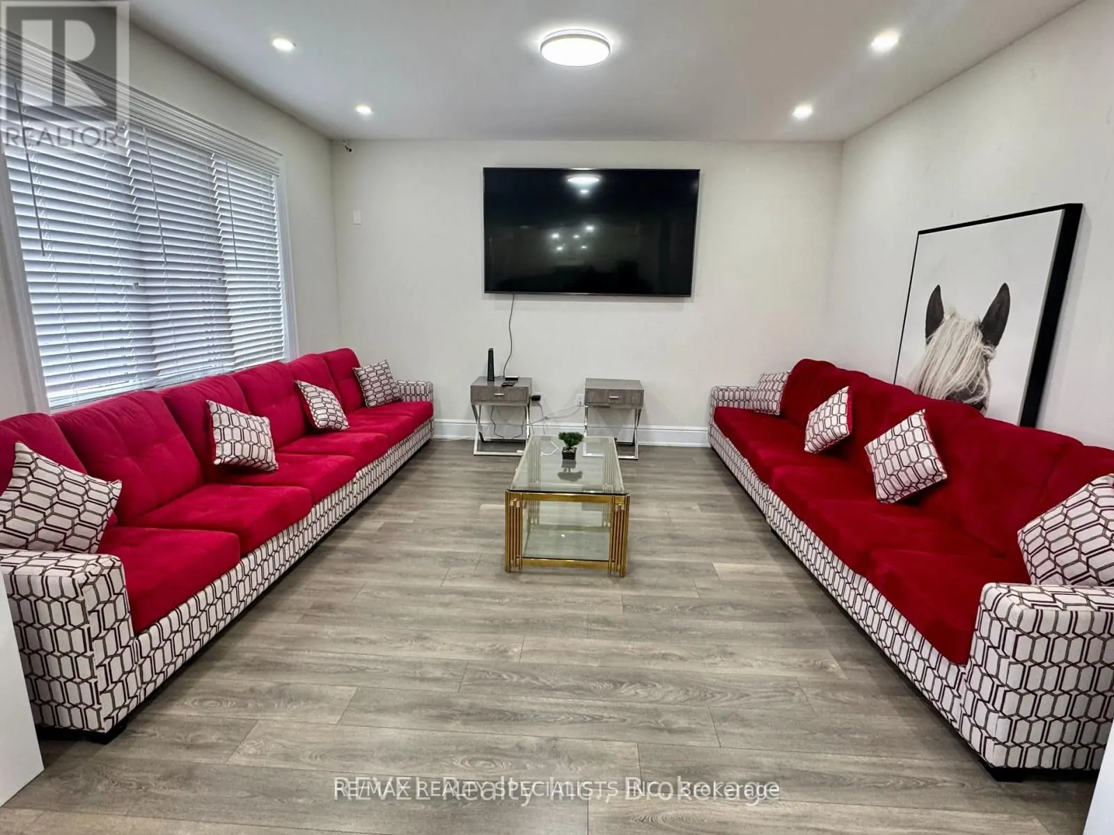 8619 Chickory Trail