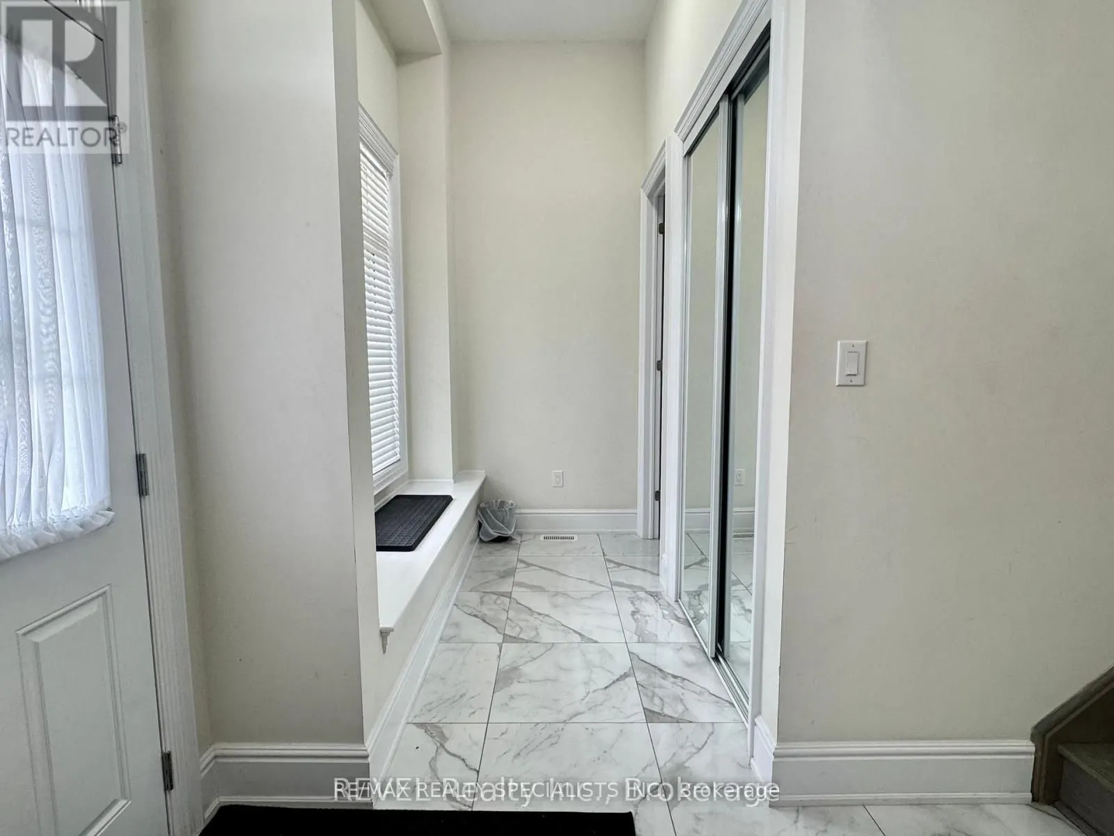 8619 Chickory Trail
