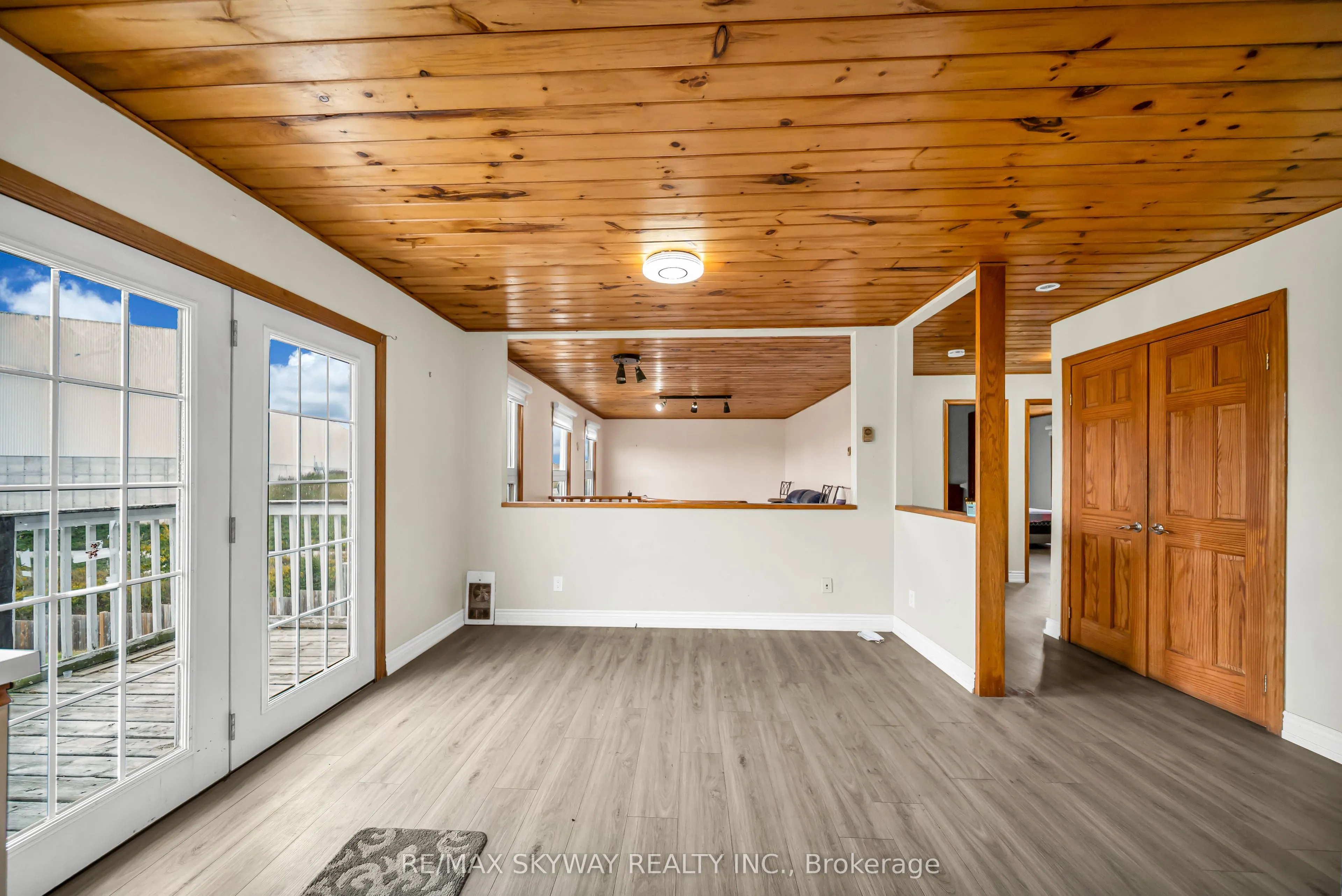 205386 County Rd 109