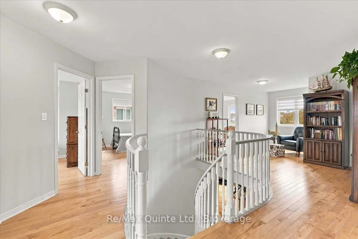 11 Huron Lane