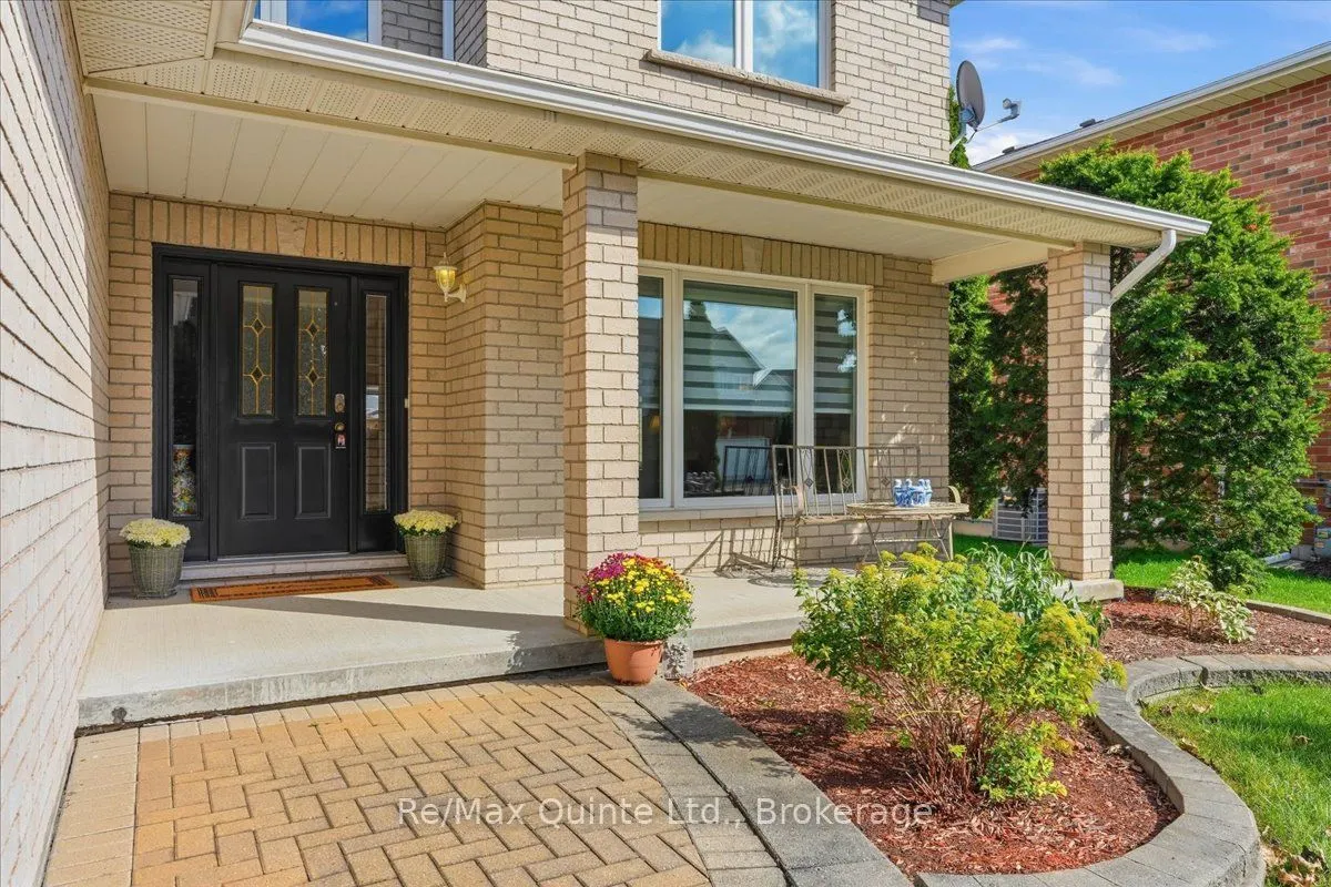 11 Huron Lane
